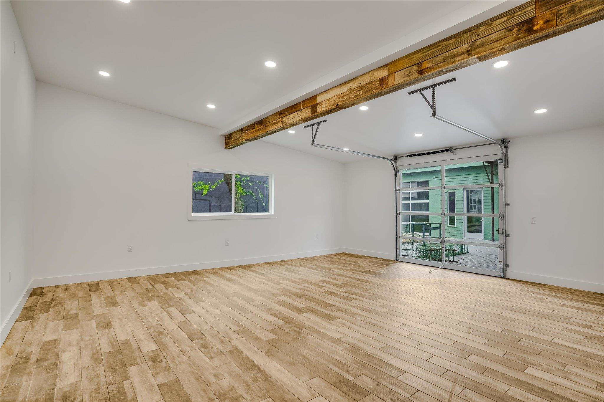 2602 E Cesar Chavez St, Austin, TX 78702