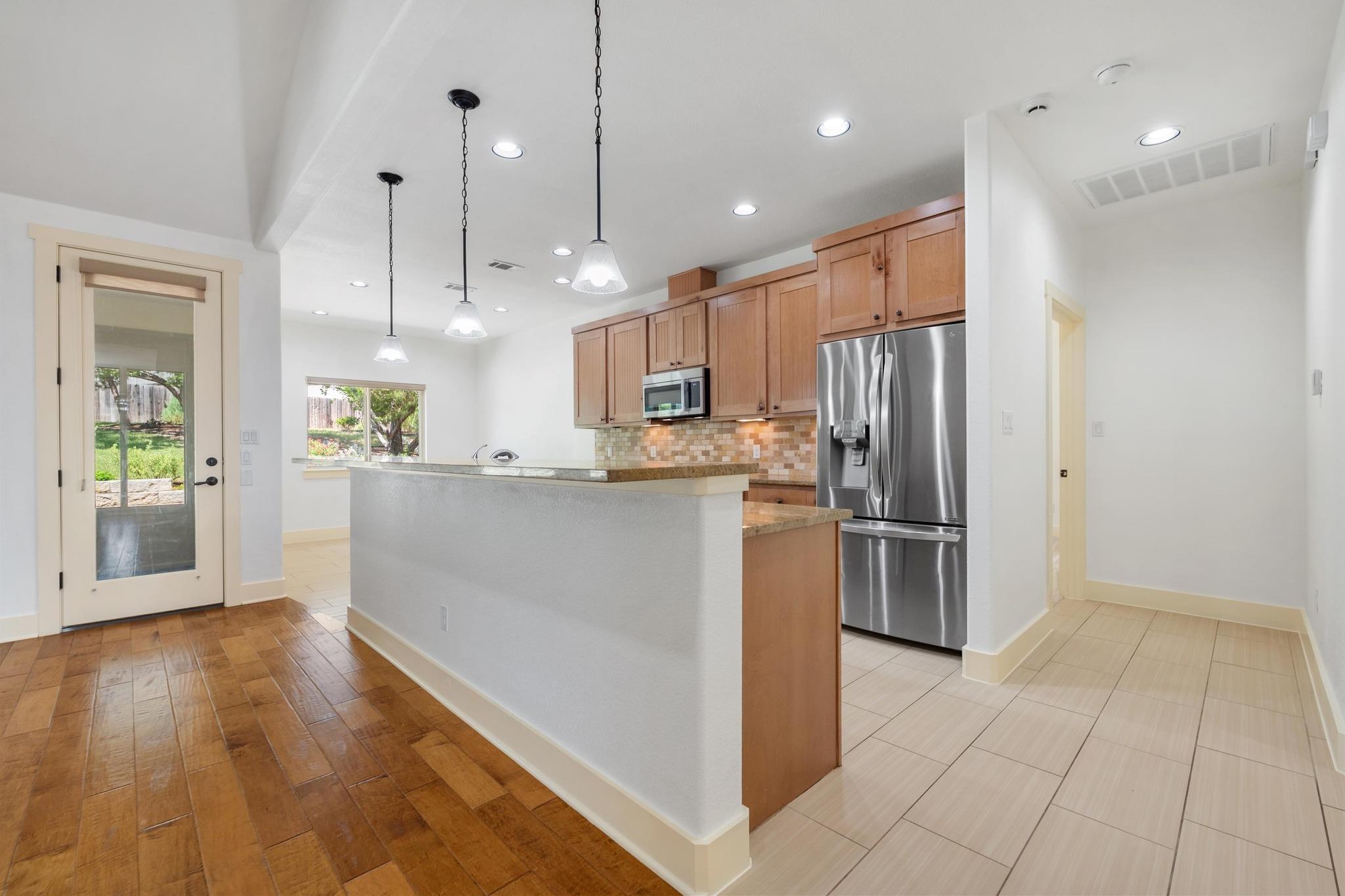 22127 OBAN Dr, Spicewood, TX 78669