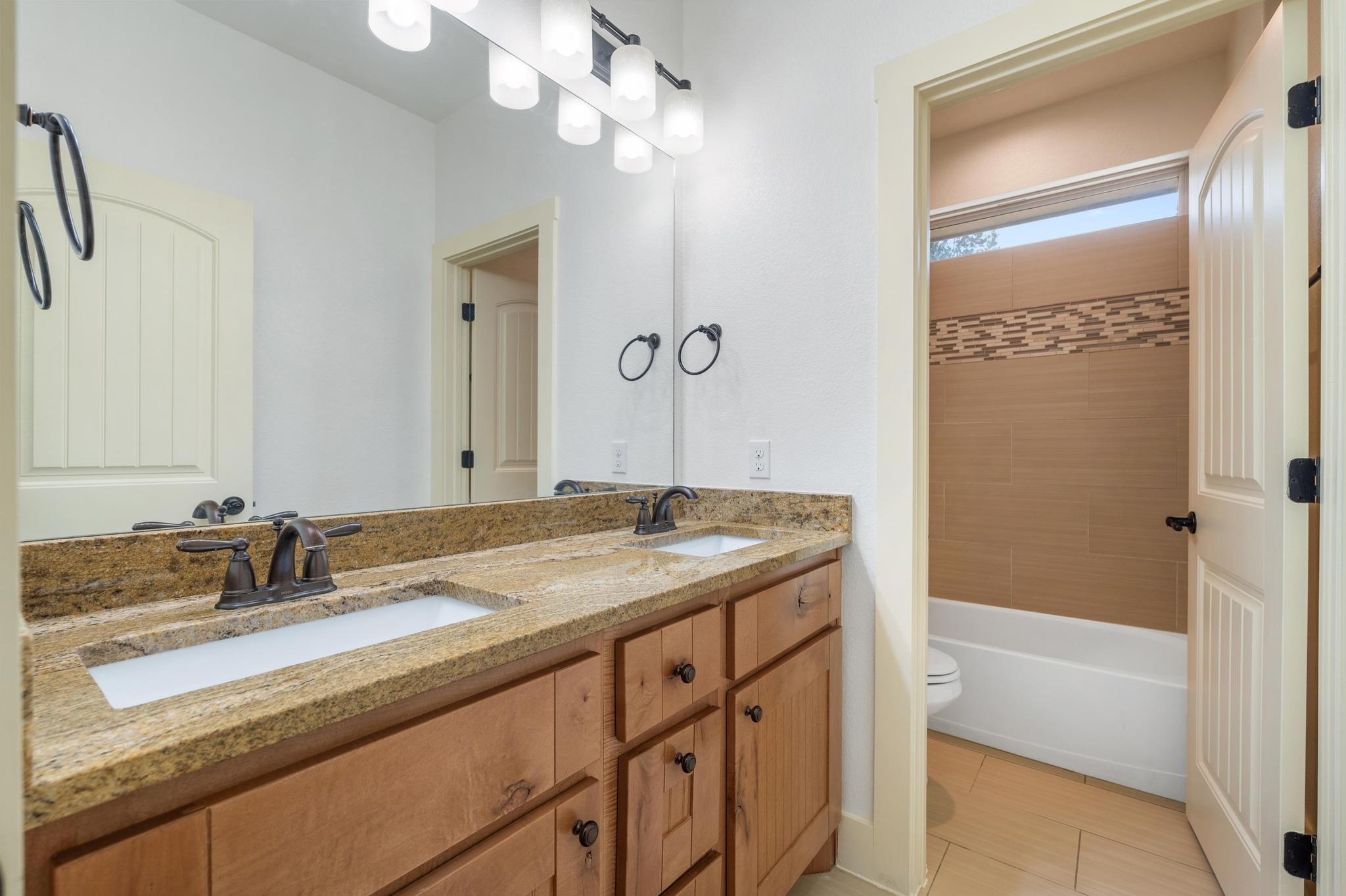 22127 OBAN Dr, Spicewood, TX 78669