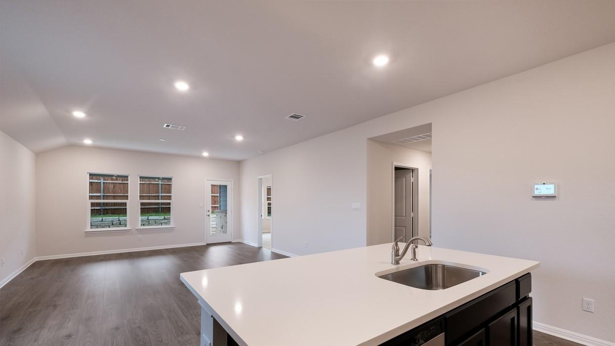 225 Rock Springs Dr, Marble Falls, TX 78654