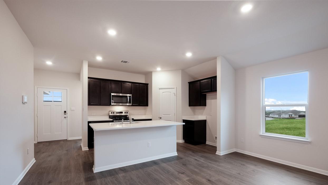 225 Rock Springs Dr, Marble Falls, TX 78654