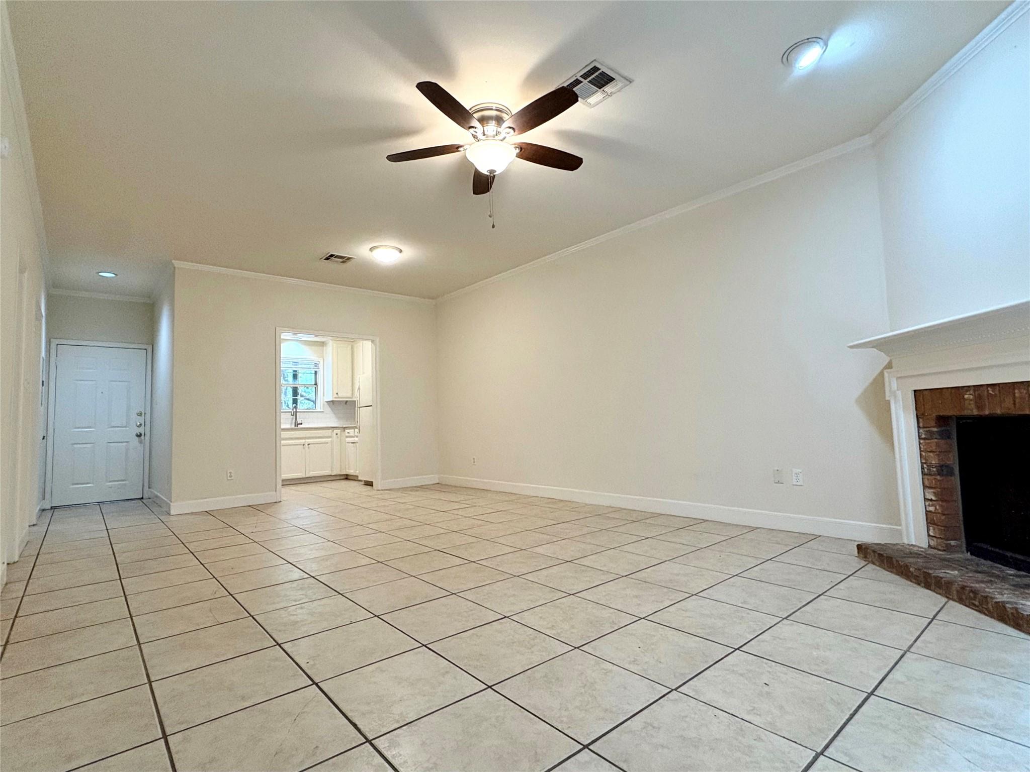 2100 San Gabriel St # 104, Austin, TX 78705