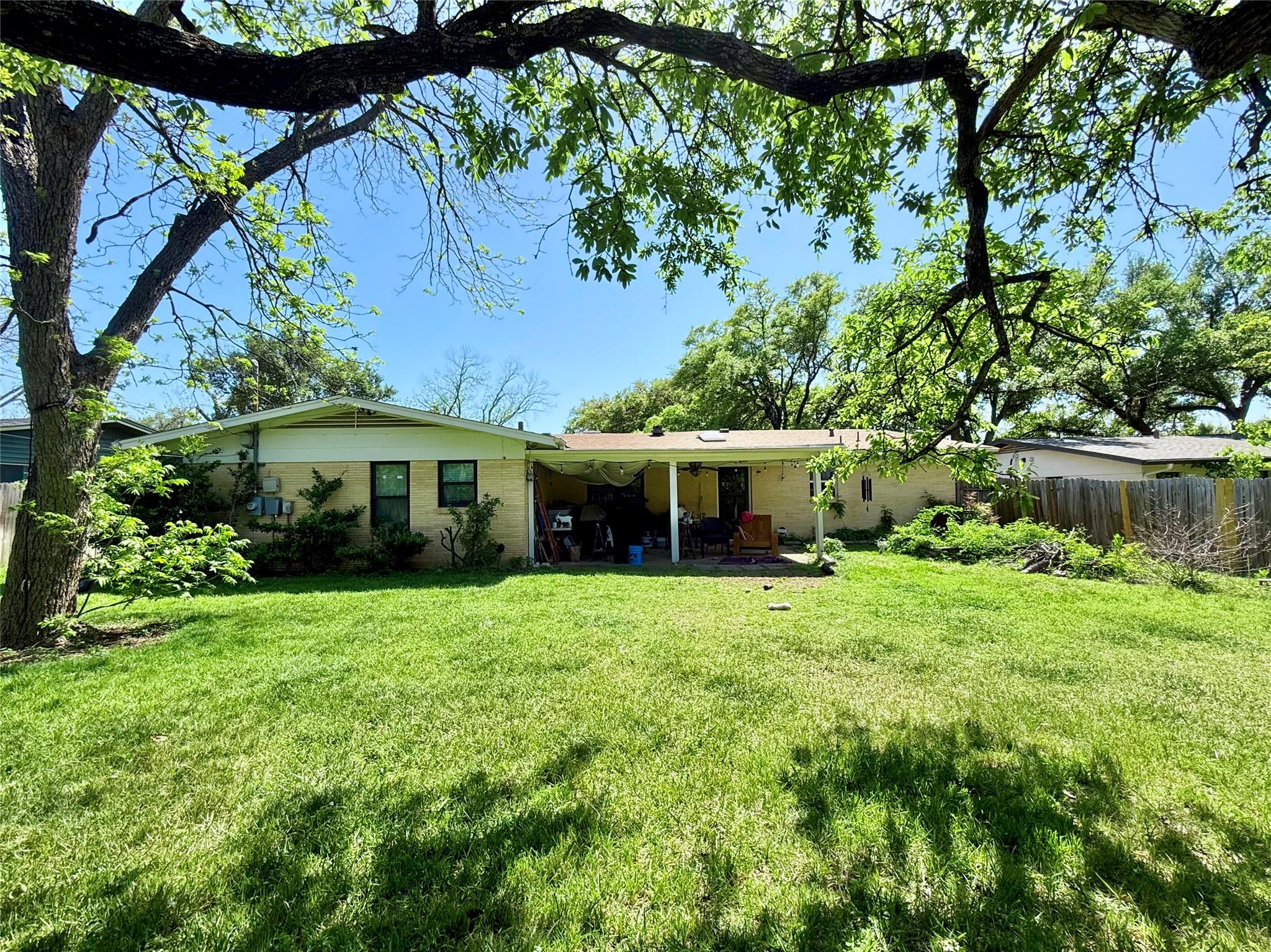 1906 Northridge Dr, Austin, TX 78723