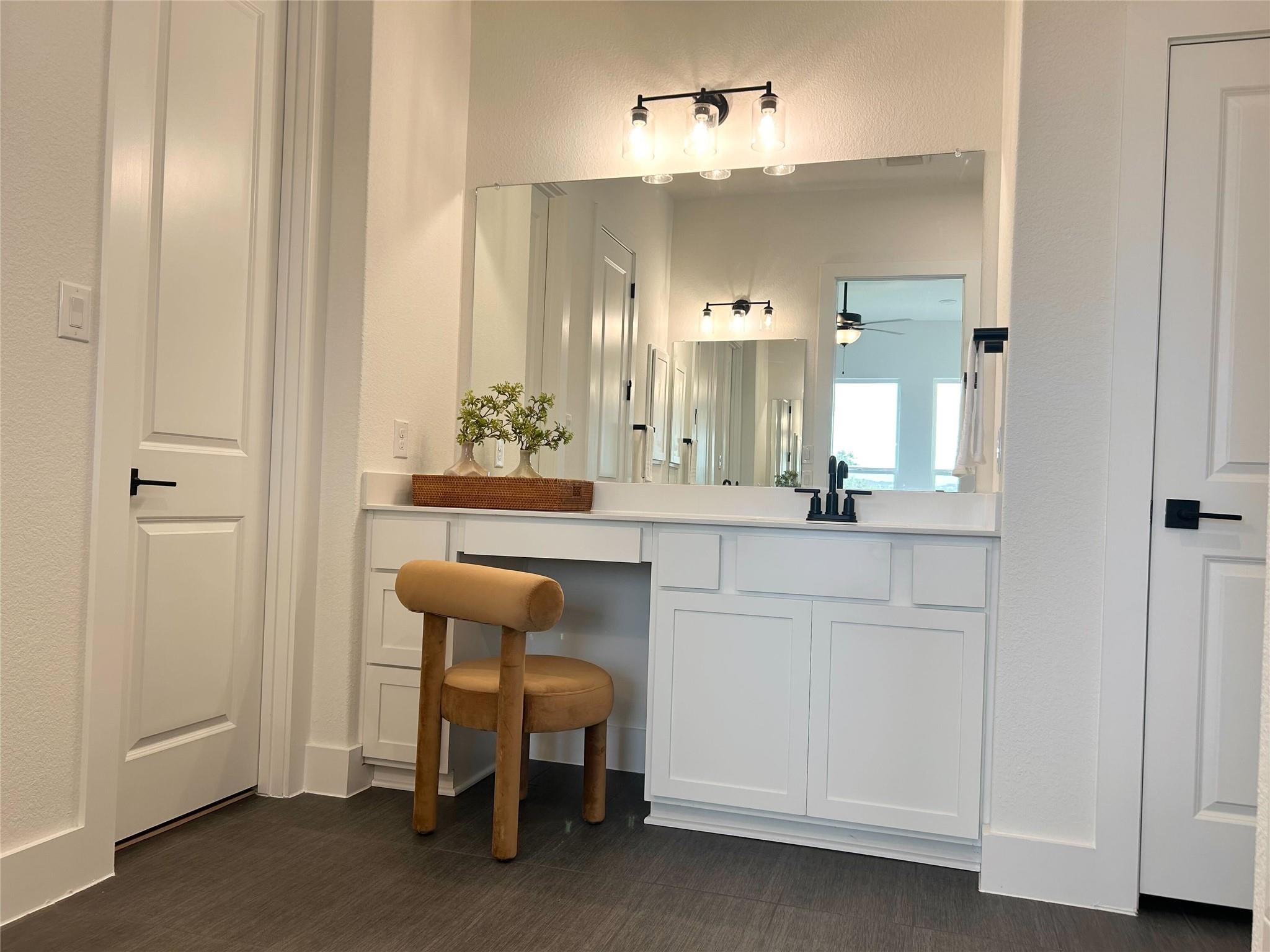 1409 Blue Moon Dr, Georgetown, TX 78628