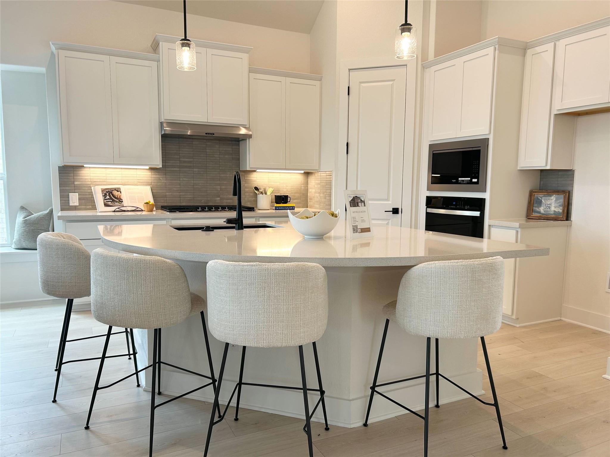 1409 Blue Moon Dr, Georgetown, TX 78628