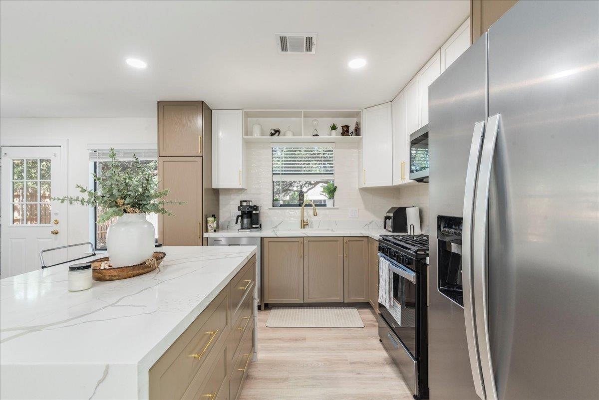 1707 Yucca Ln, Cedar Park, TX 78613