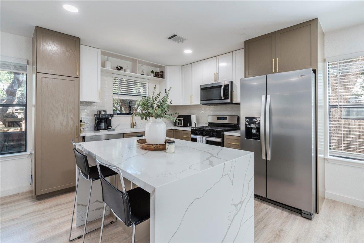 1707 Yucca Ln, Cedar Park, TX 78613