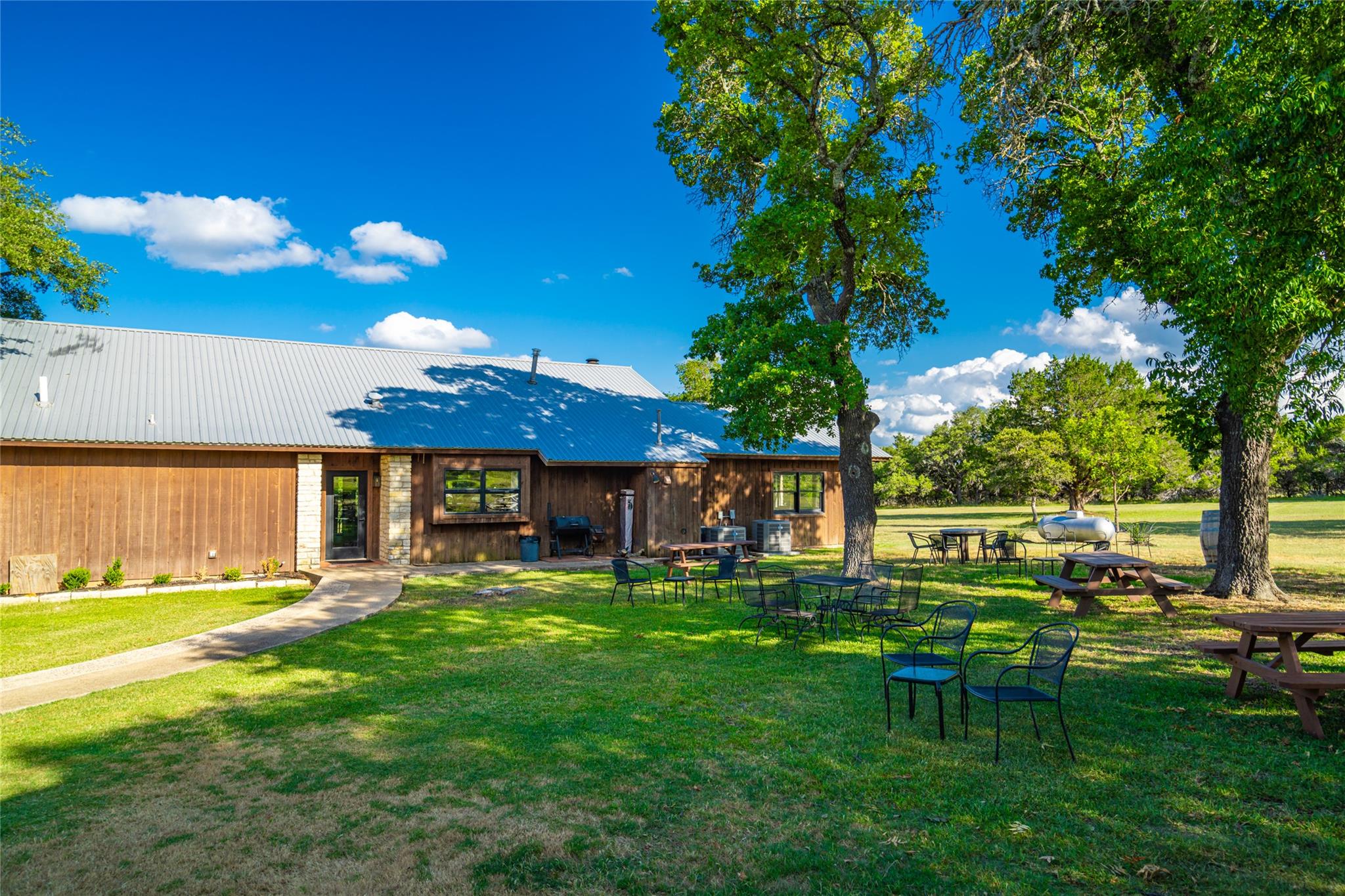 683 Ranch Road 1320, Johnson City, TX 78636