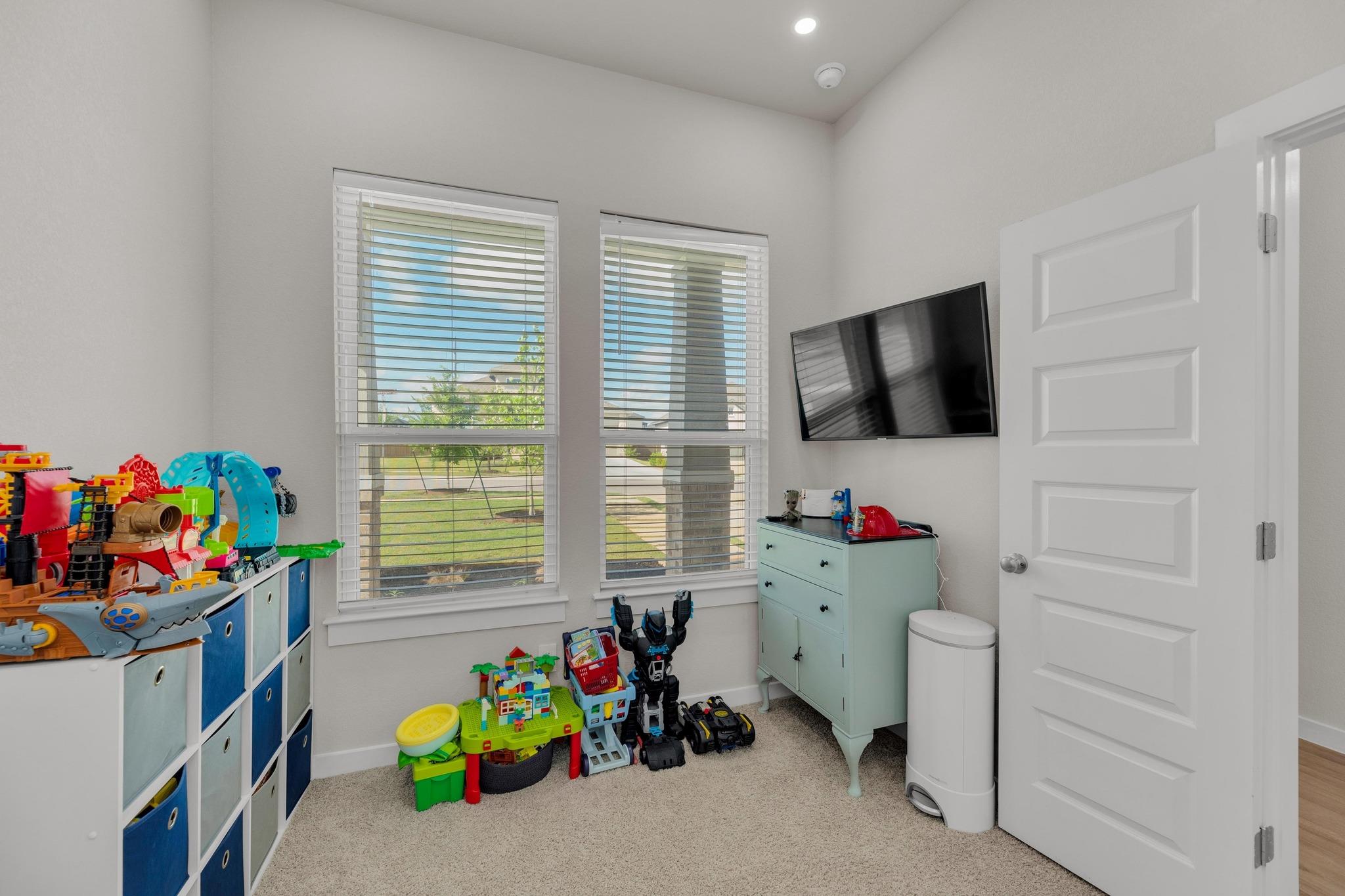 1108 Sweetspire St, Leander, TX 78641