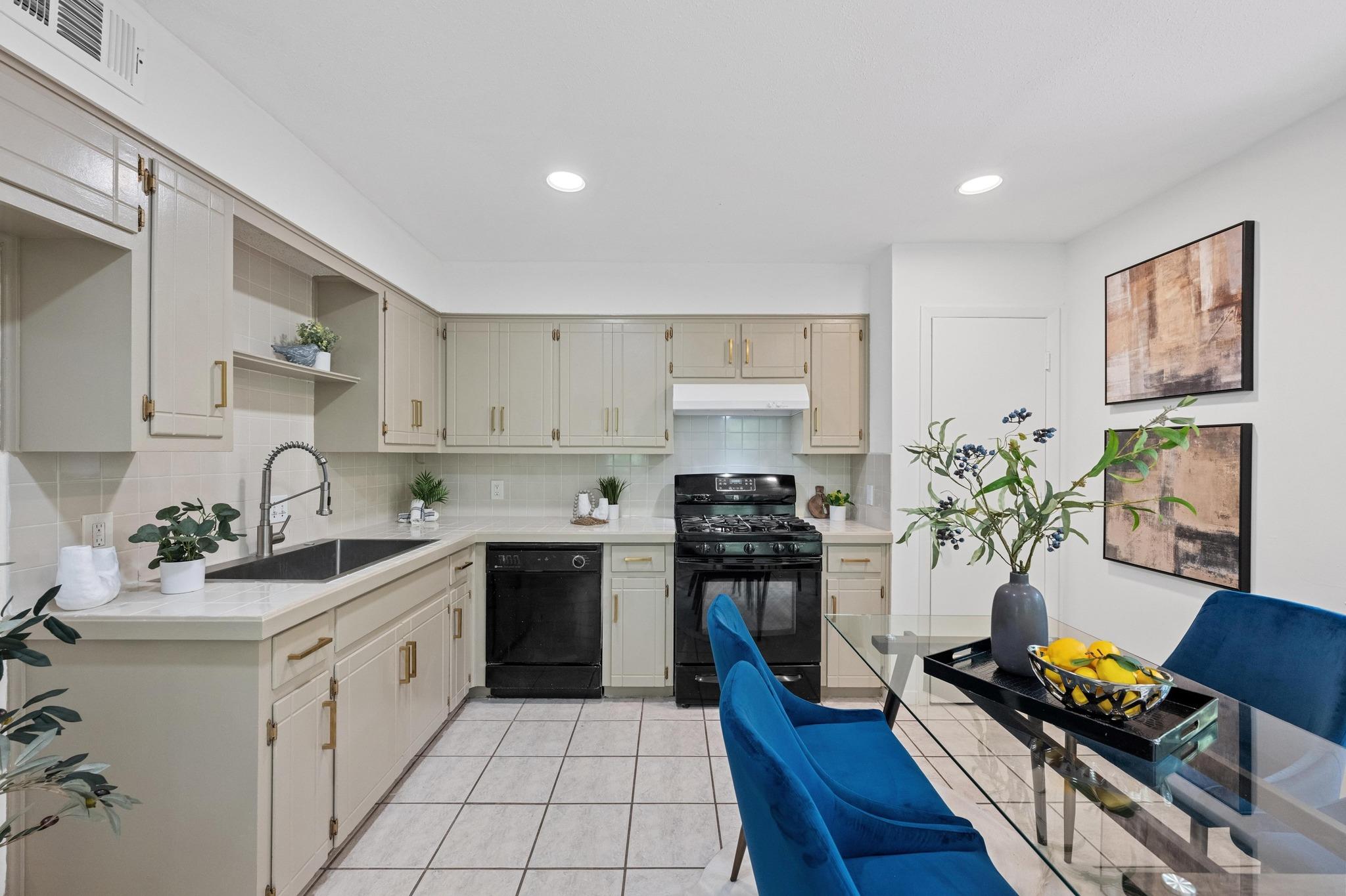 1511 Terrapin Ct # B, Austin, TX 78746