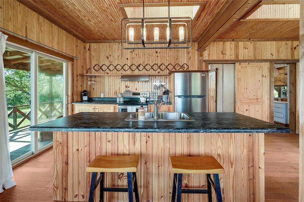 1081 Shovel Mountain Rd, Cypress Mill, TX 78663