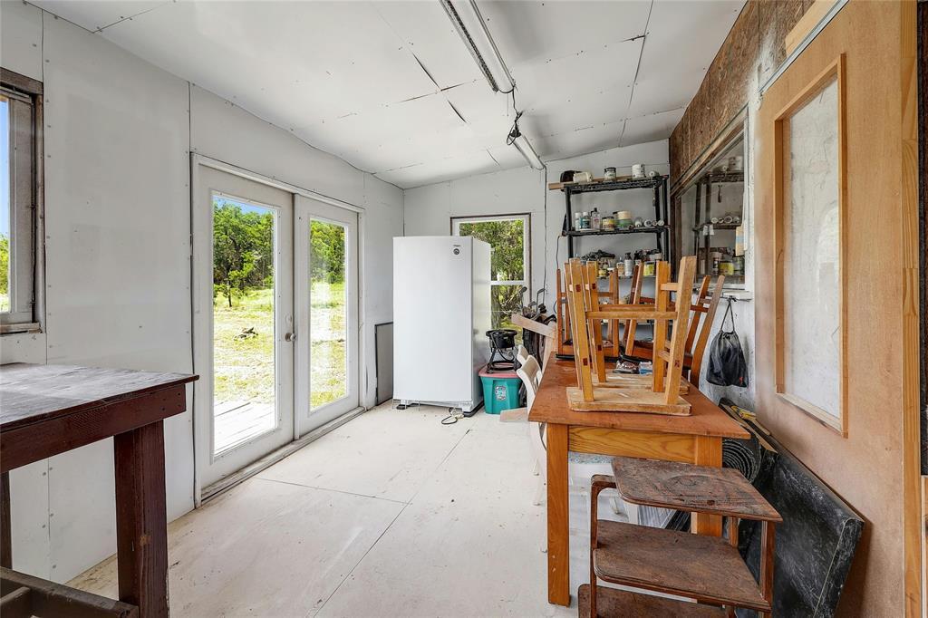 1081 Shovel Mountain Rd, Cypress Mill, TX 78663