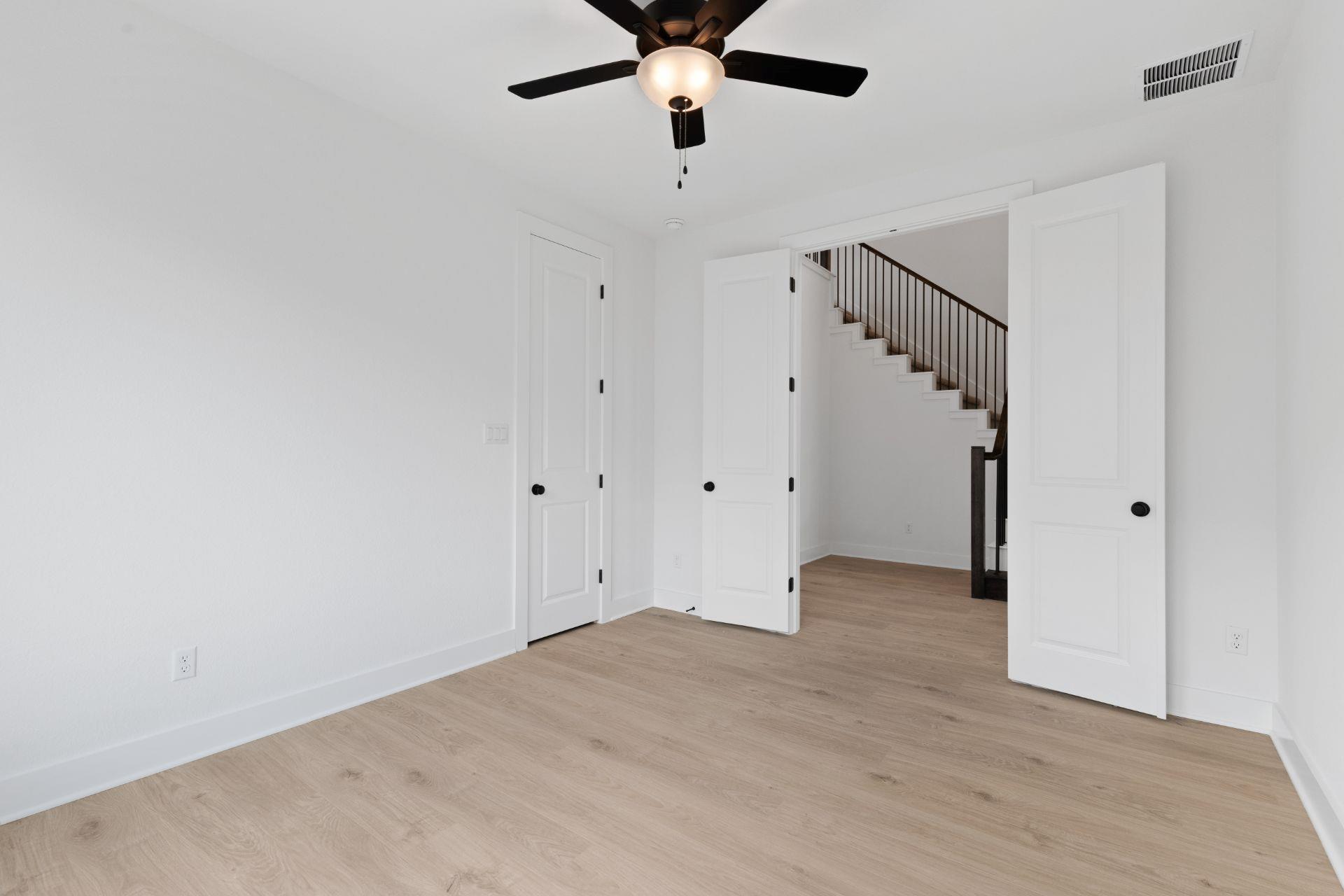 435 Five Mile Creek Way, Kyle, TX 78640
