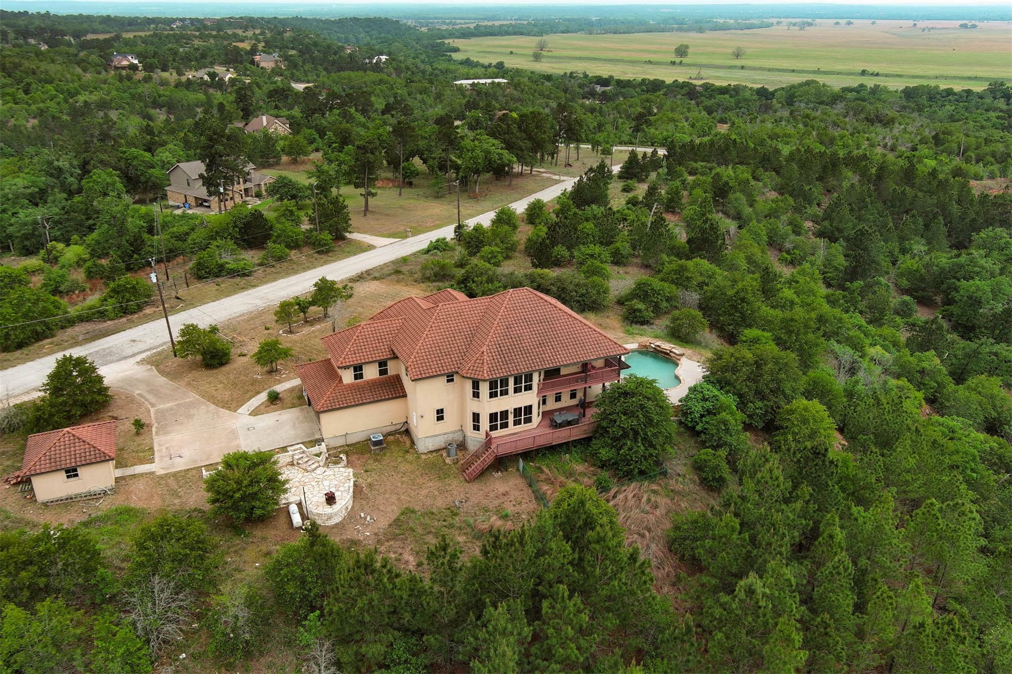 134 River Forest Dr, Bastrop, TX 78602