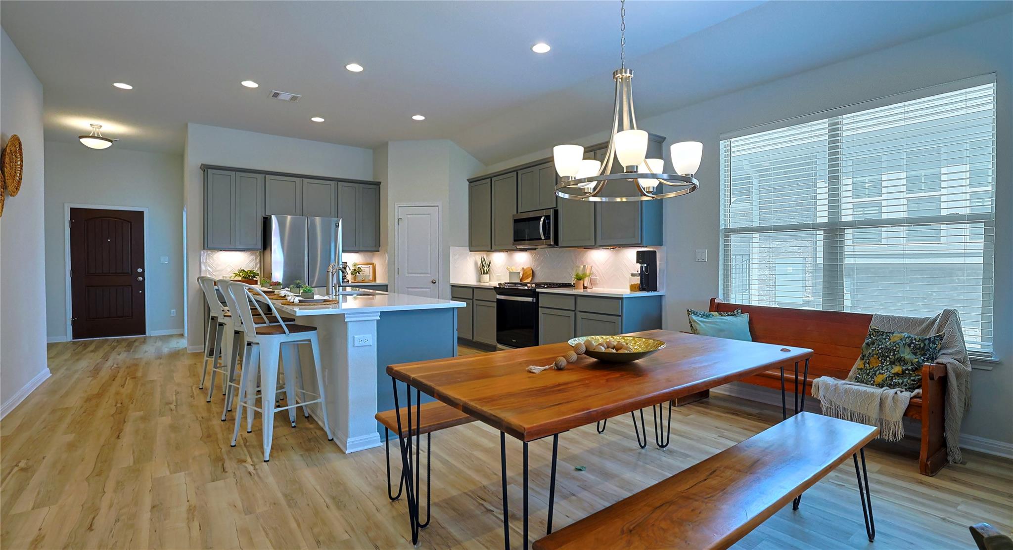 520 Elm Green St, Hutto, TX 78634