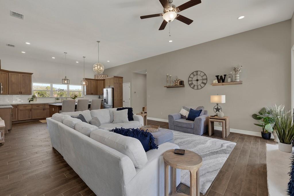 1151 Flagstone Drive Dr, Fischer, TX 78623