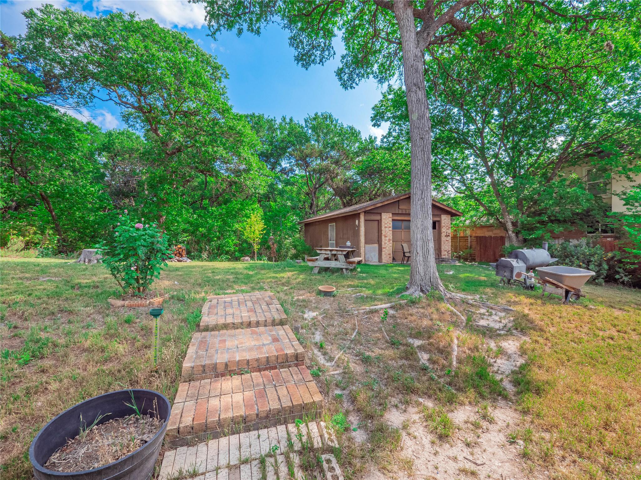 1506 Creek Holw, Austin, TX 78754