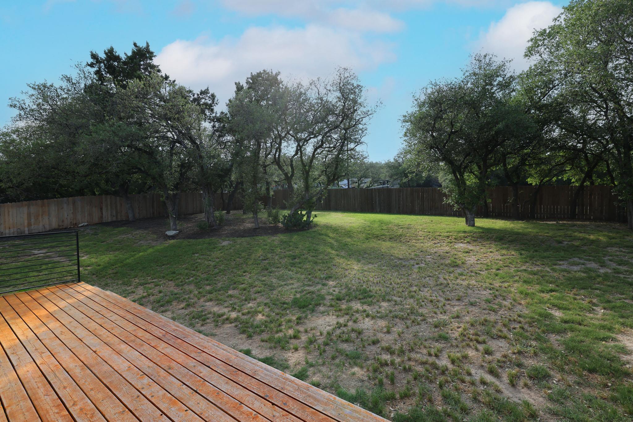 22218 Briarcliff Dr, Spicewood, TX 78669