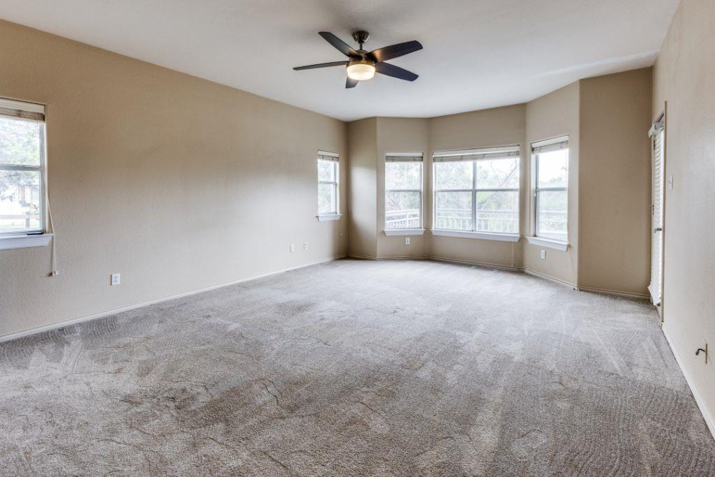 208 Saddletree Ln, Dripping Springs, TX 78620