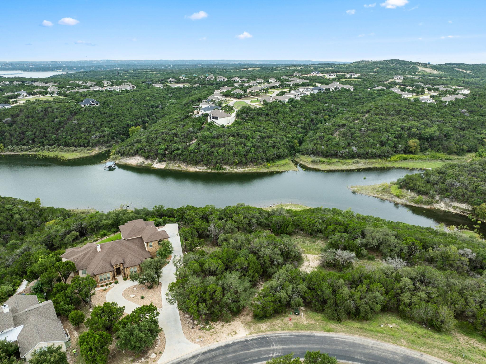 18821 Hidden Ridge Pl, Jonestown, TX 78645