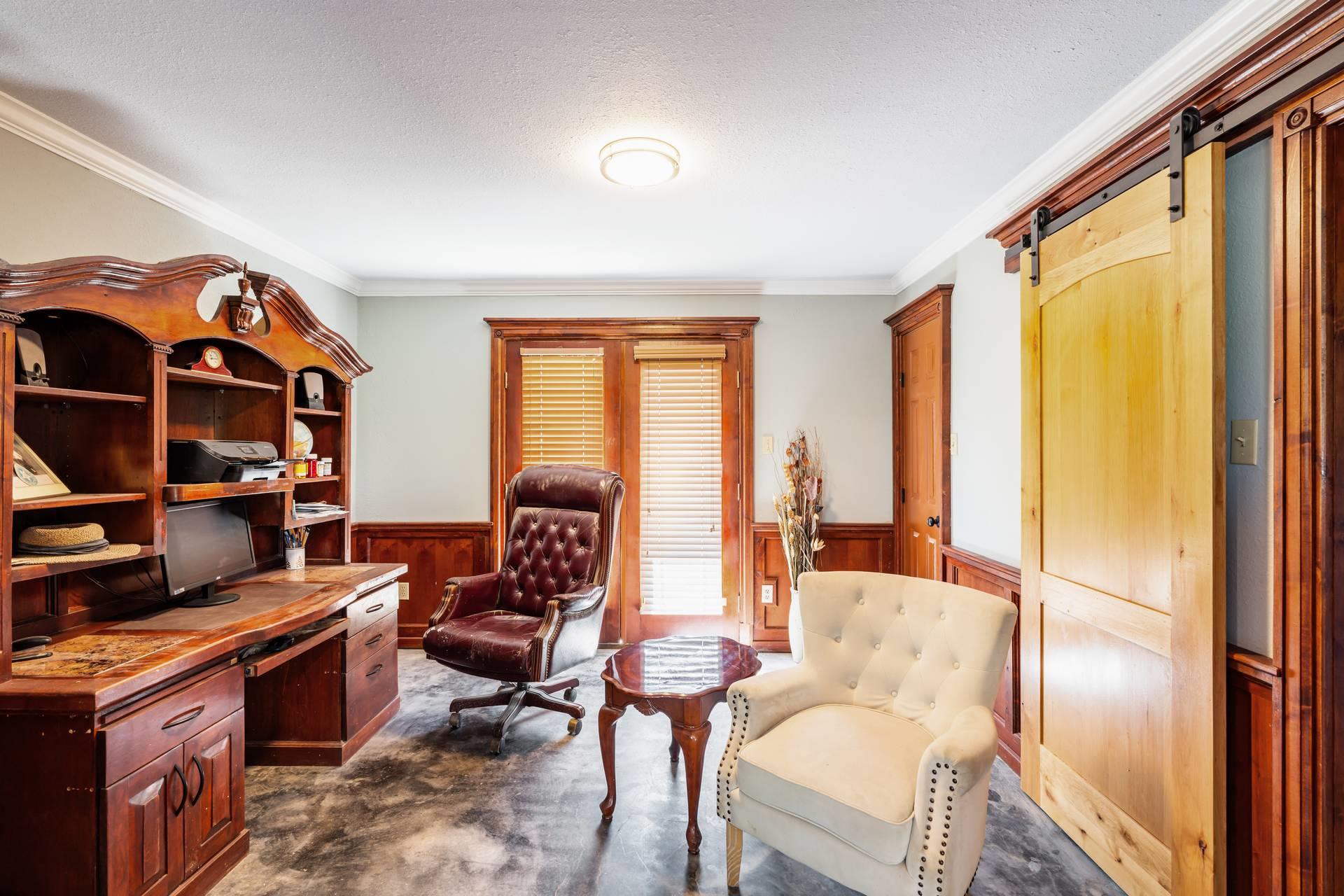 3111 Patriot Dr, Lago Vista, TX 78645