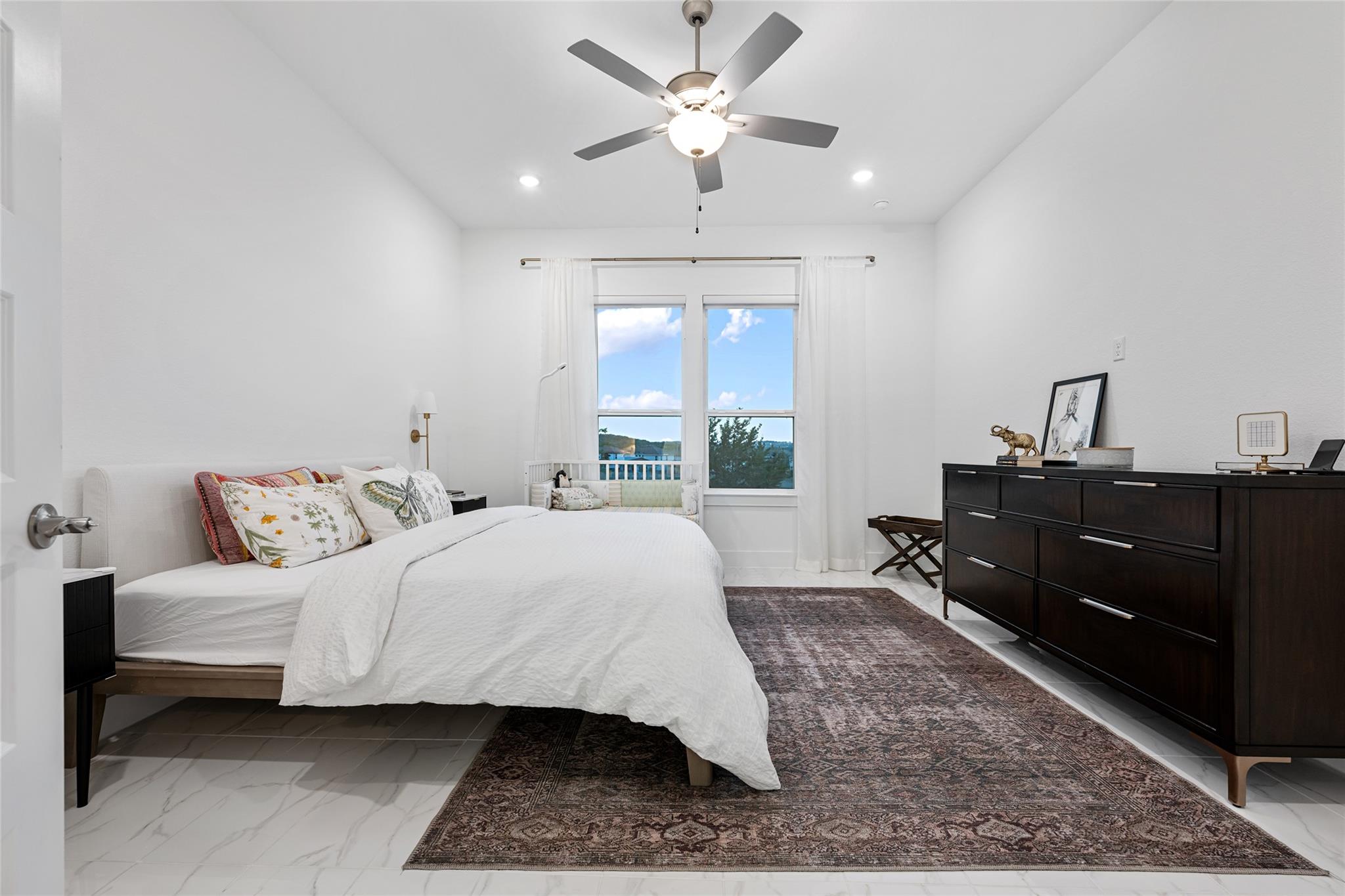 1149 Sage Thrasher Cir, Dripping Springs, TX 78620