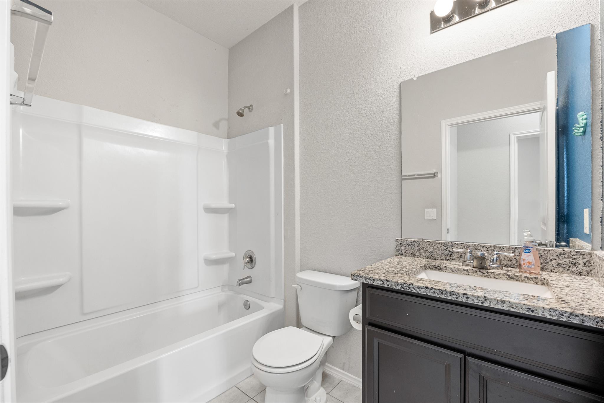 7001 Midlothian Dr, Austin, TX 78754
