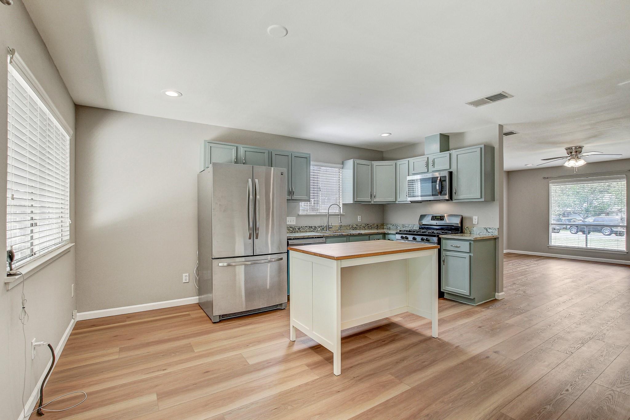 6603 Krollton Dr, Austin, TX 78745