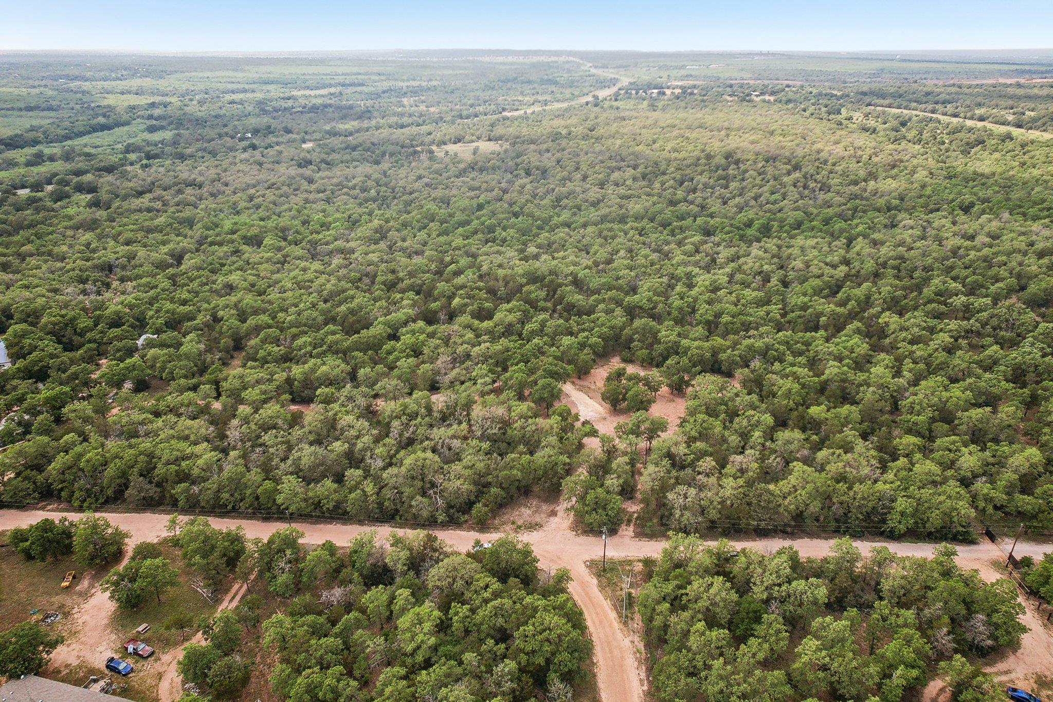 160 Northside Ln, Cedar Creek, TX 78612