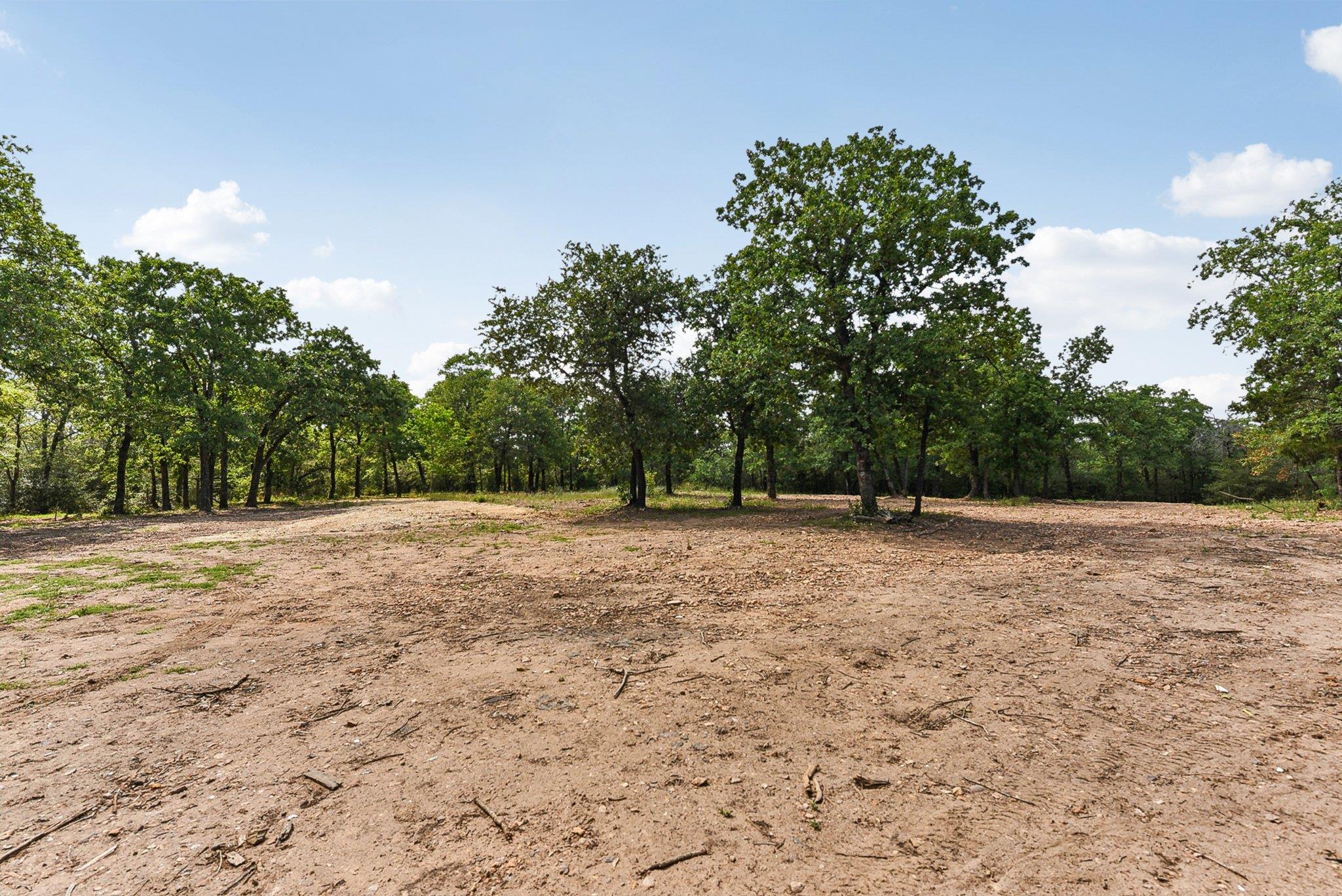 160 Northside Ln, Cedar Creek, TX 78612