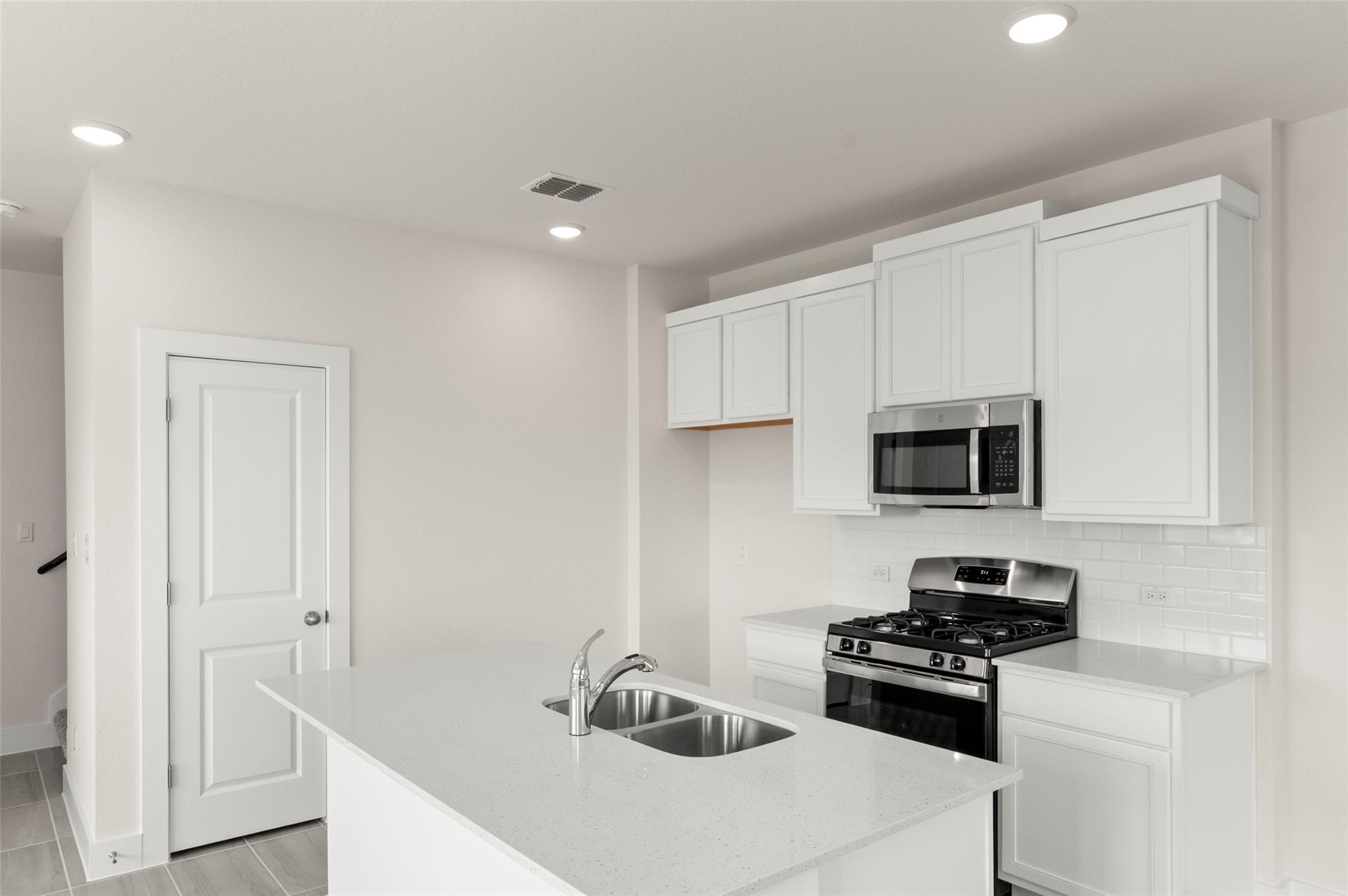 709 White Steppe Way, Georgetown, TX 78626