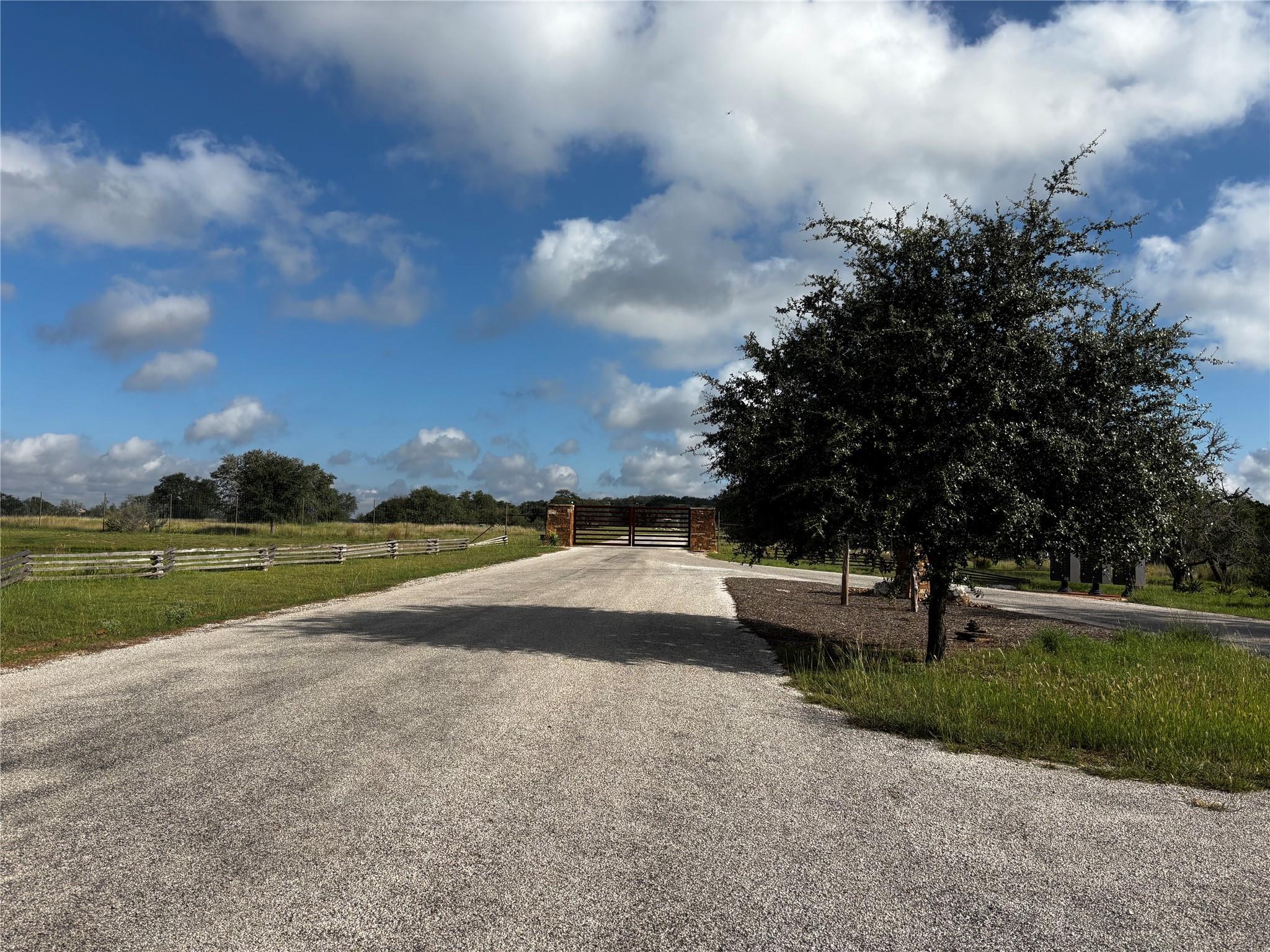 Lot #8 , Calle Del Sol Dr, Fredericksburg, TX 78624