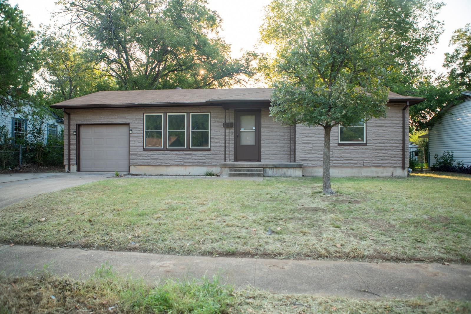 408 Goodnight Dr, Killeen, TX 76541