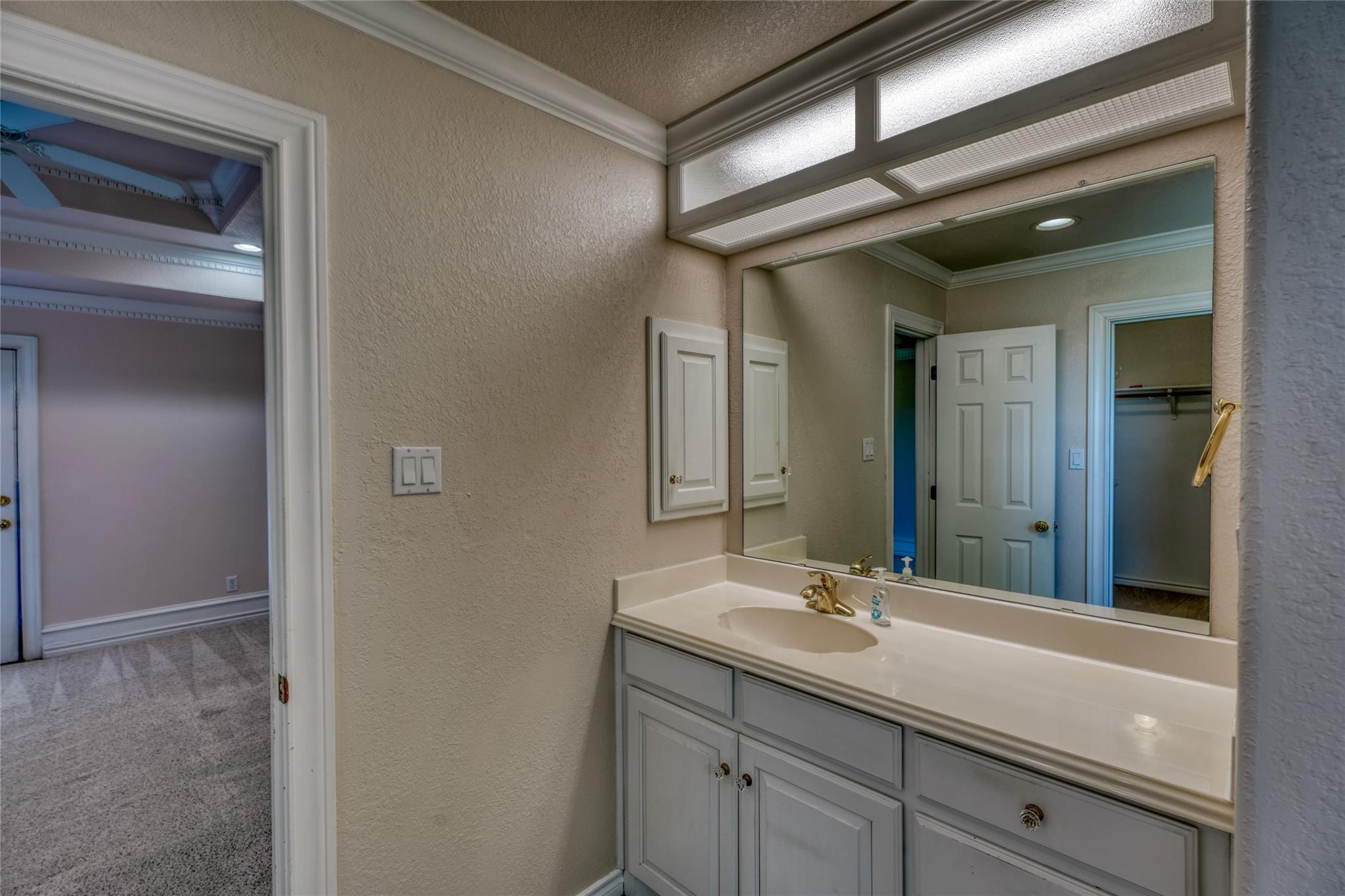 1041 Clarence Rd, Temple, TX 76501