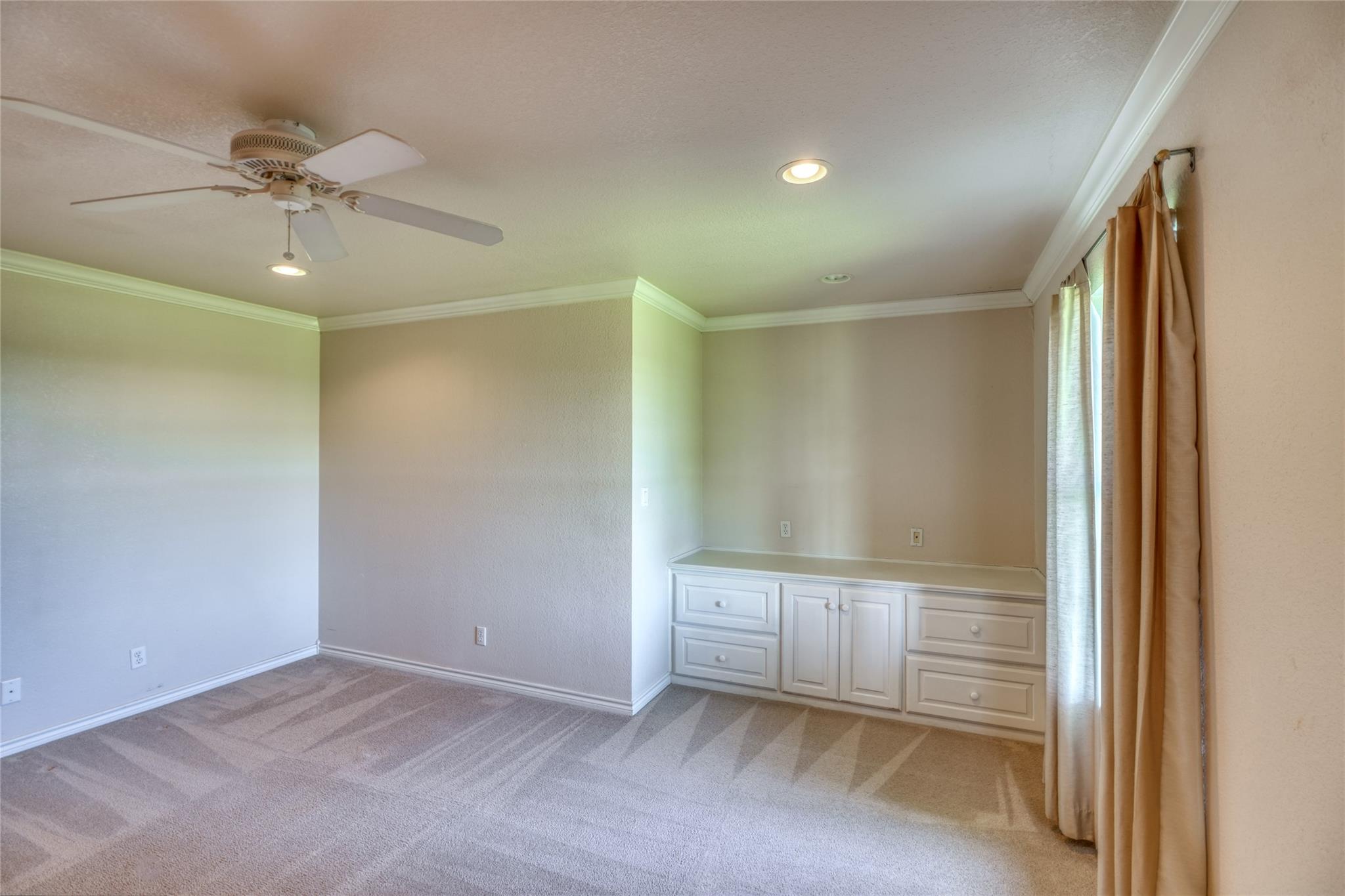 1041 Clarence Rd, Temple, TX 76501