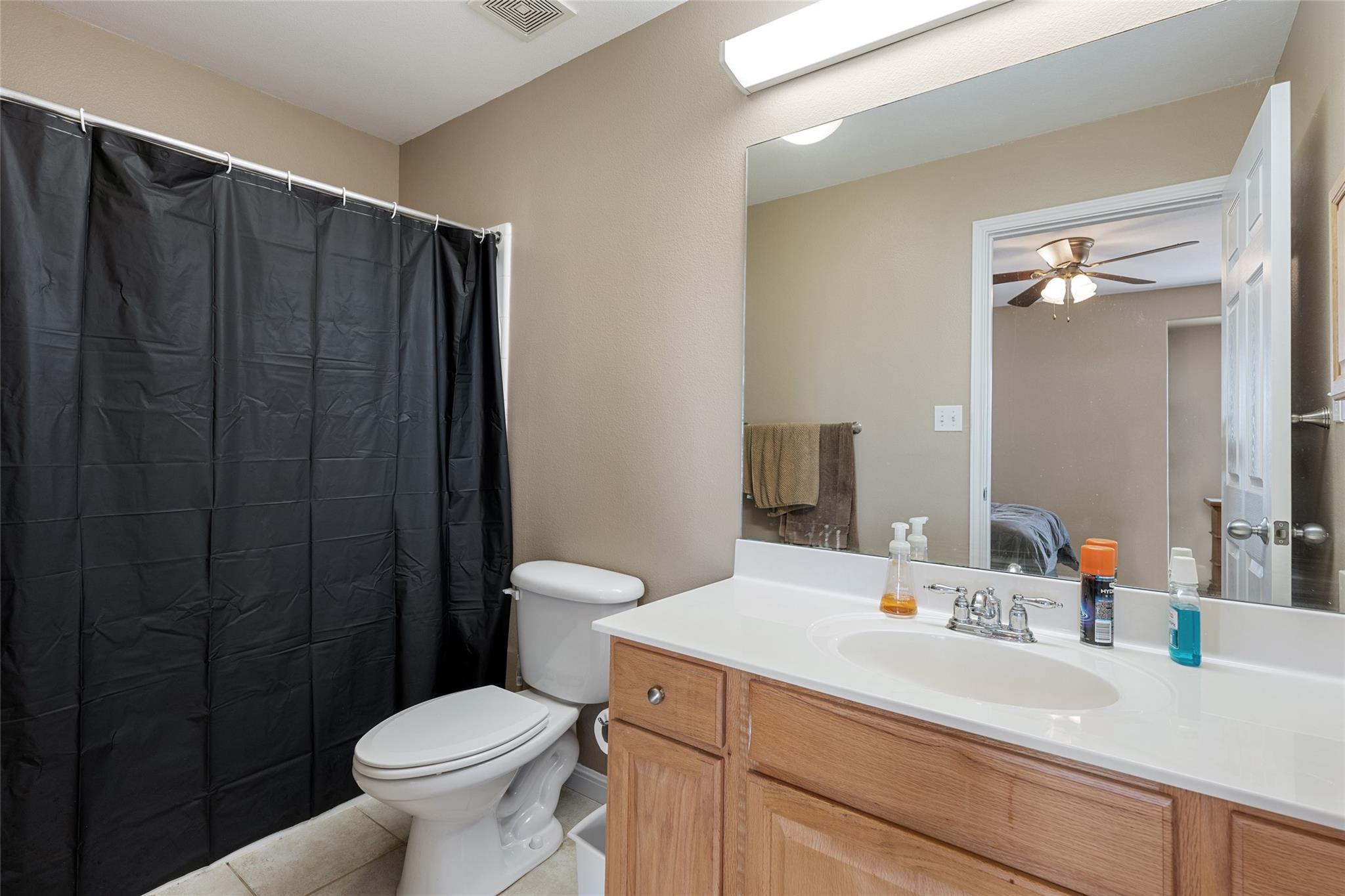 6900 E Riverside Dr # 12, Austin, TX 78741
