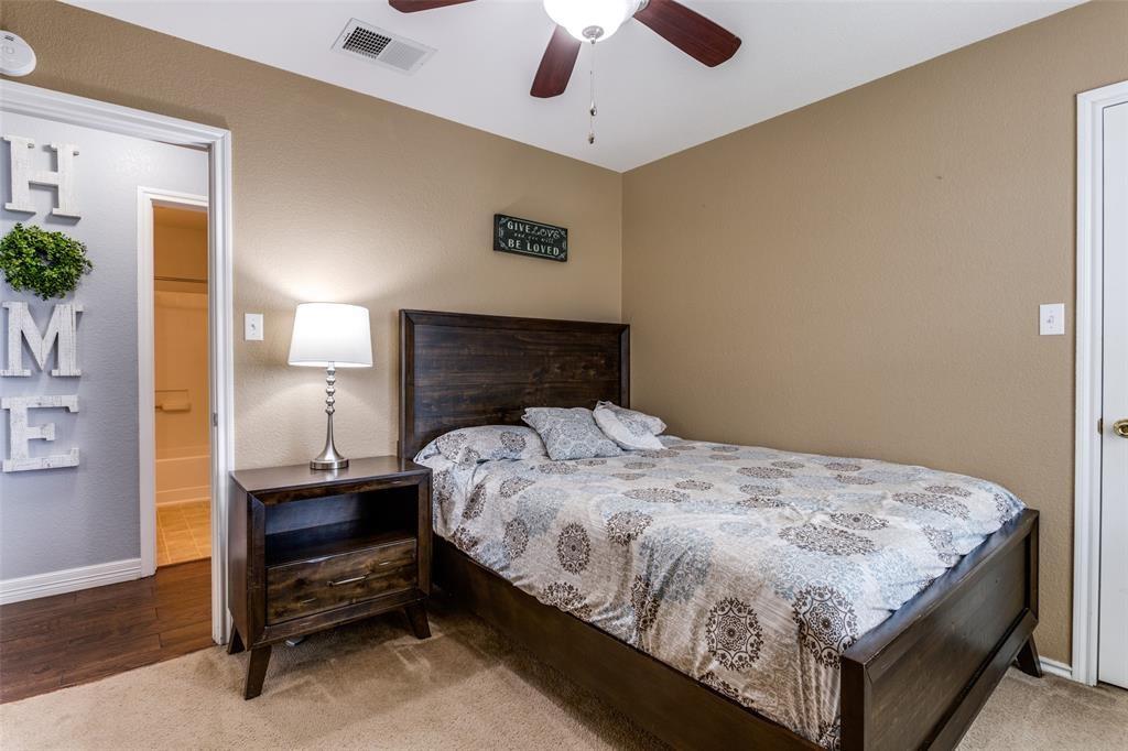 214 Sylvan St, Hutto, TX 78634