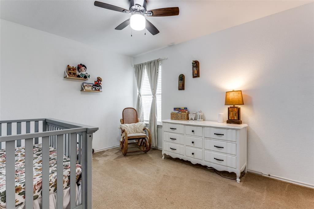 214 Sylvan St, Hutto, TX 78634