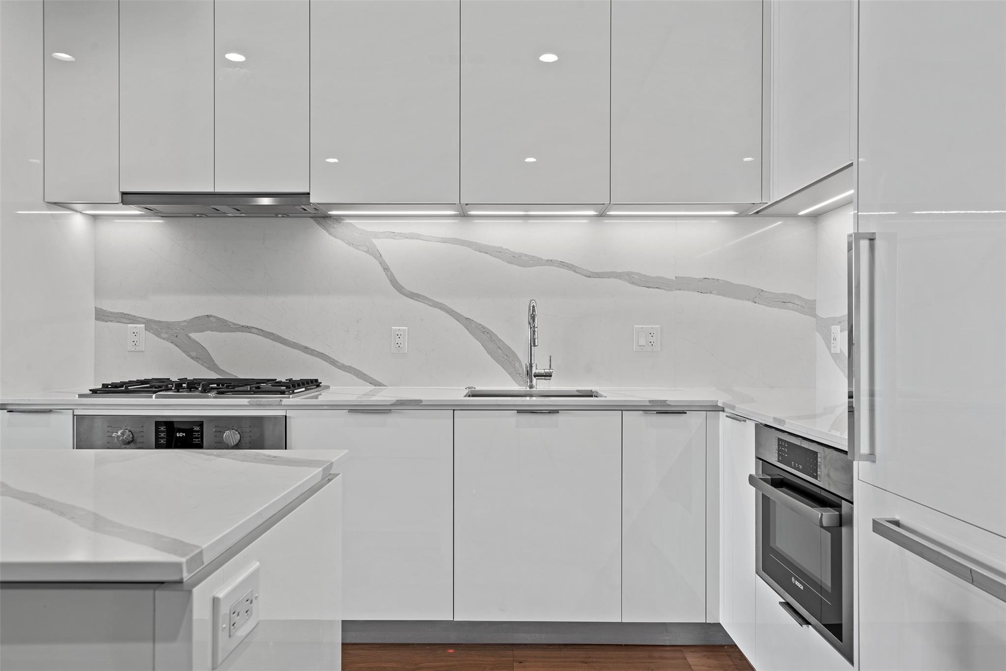 44 East Ave # 3104, Austin, TX 78701