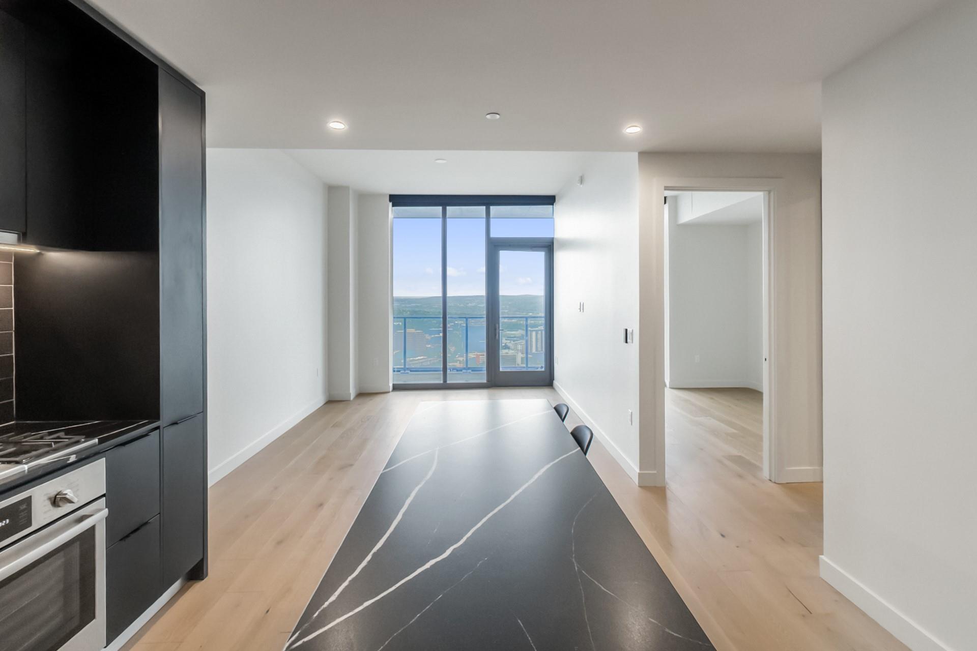 44 East Ave # 3702, Austin, TX 78701