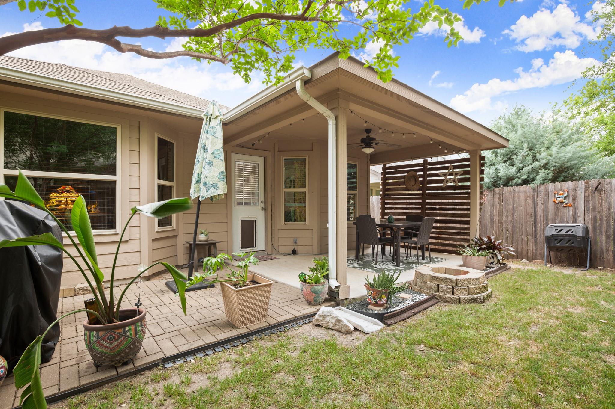 210 Wincliff Dr, Buda, TX 78610