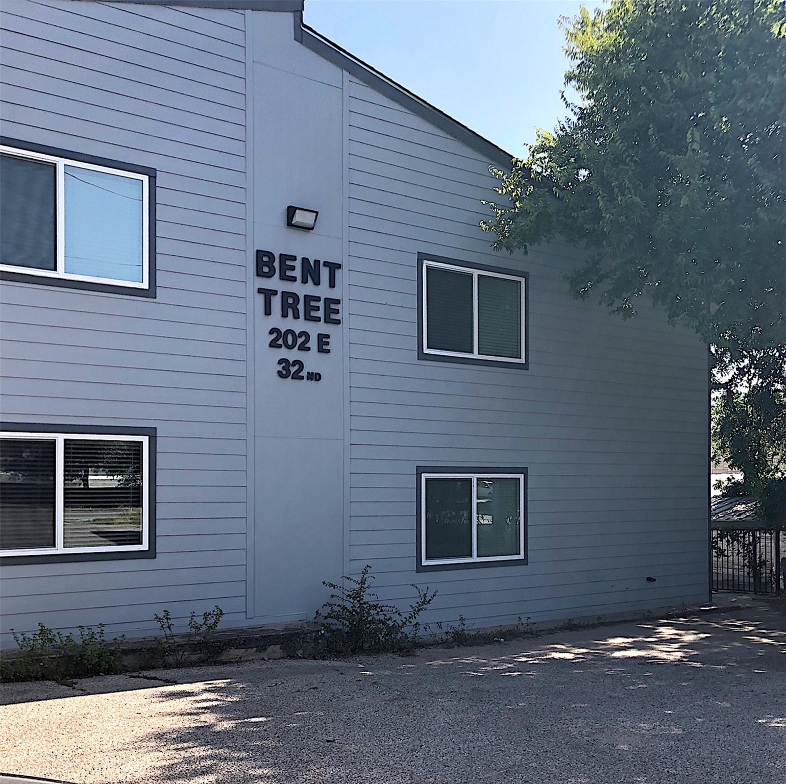 202 E 32nd St # 4, Austin, TX 78705