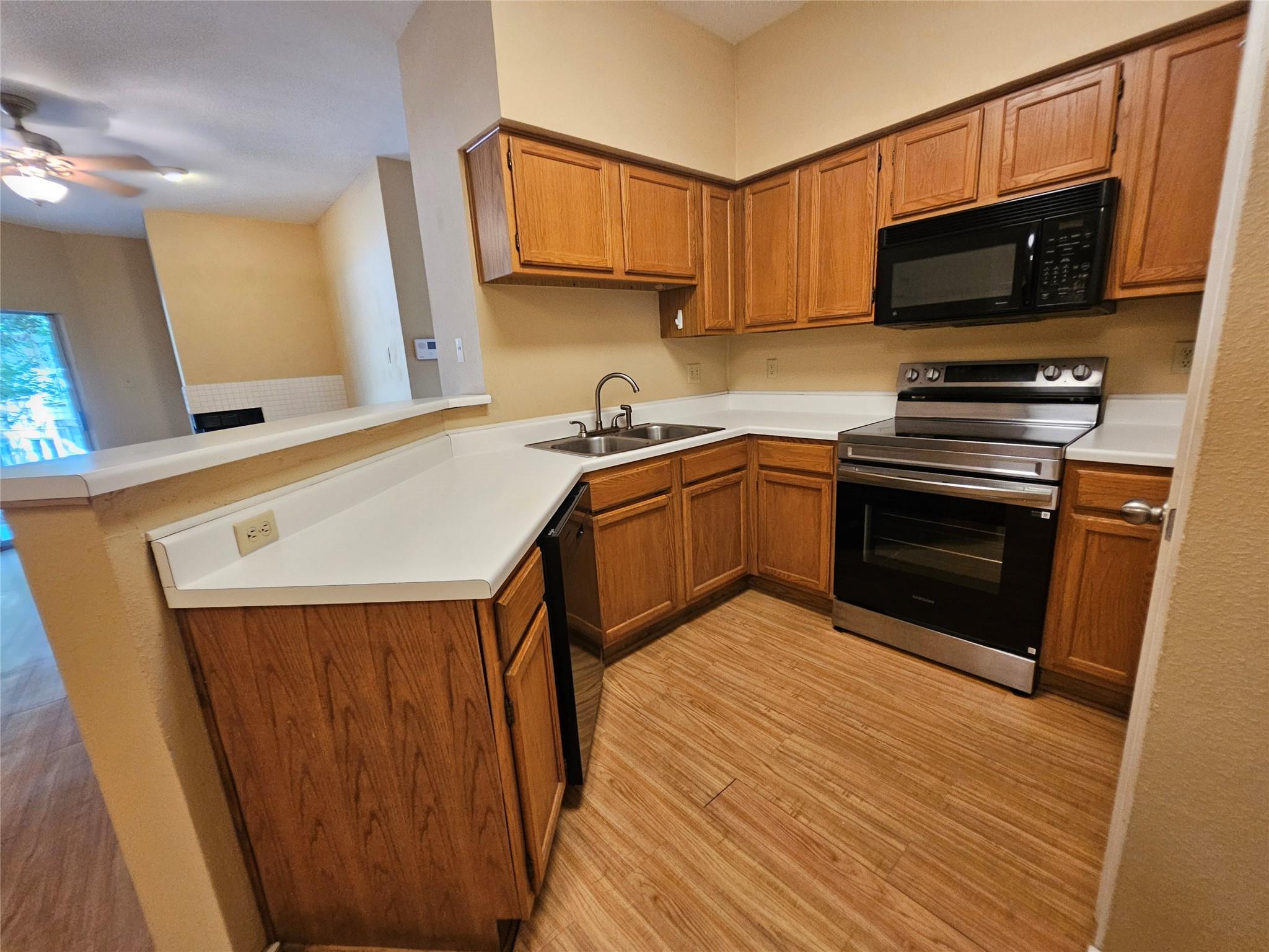 2450 Wickersham Ln # 205, Austin, TX 78741