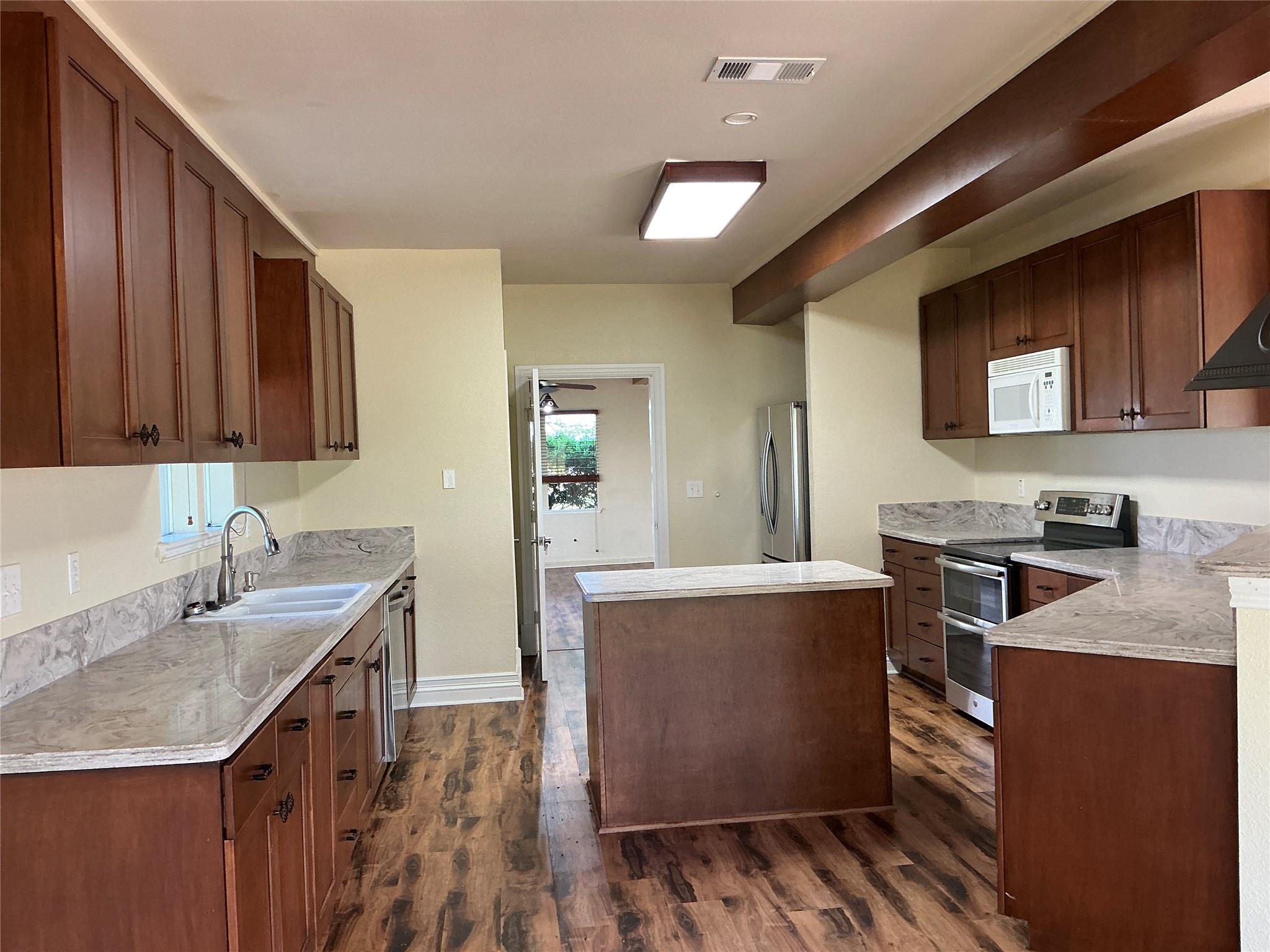 318 Hcr 4247, Itasca, TX 76645