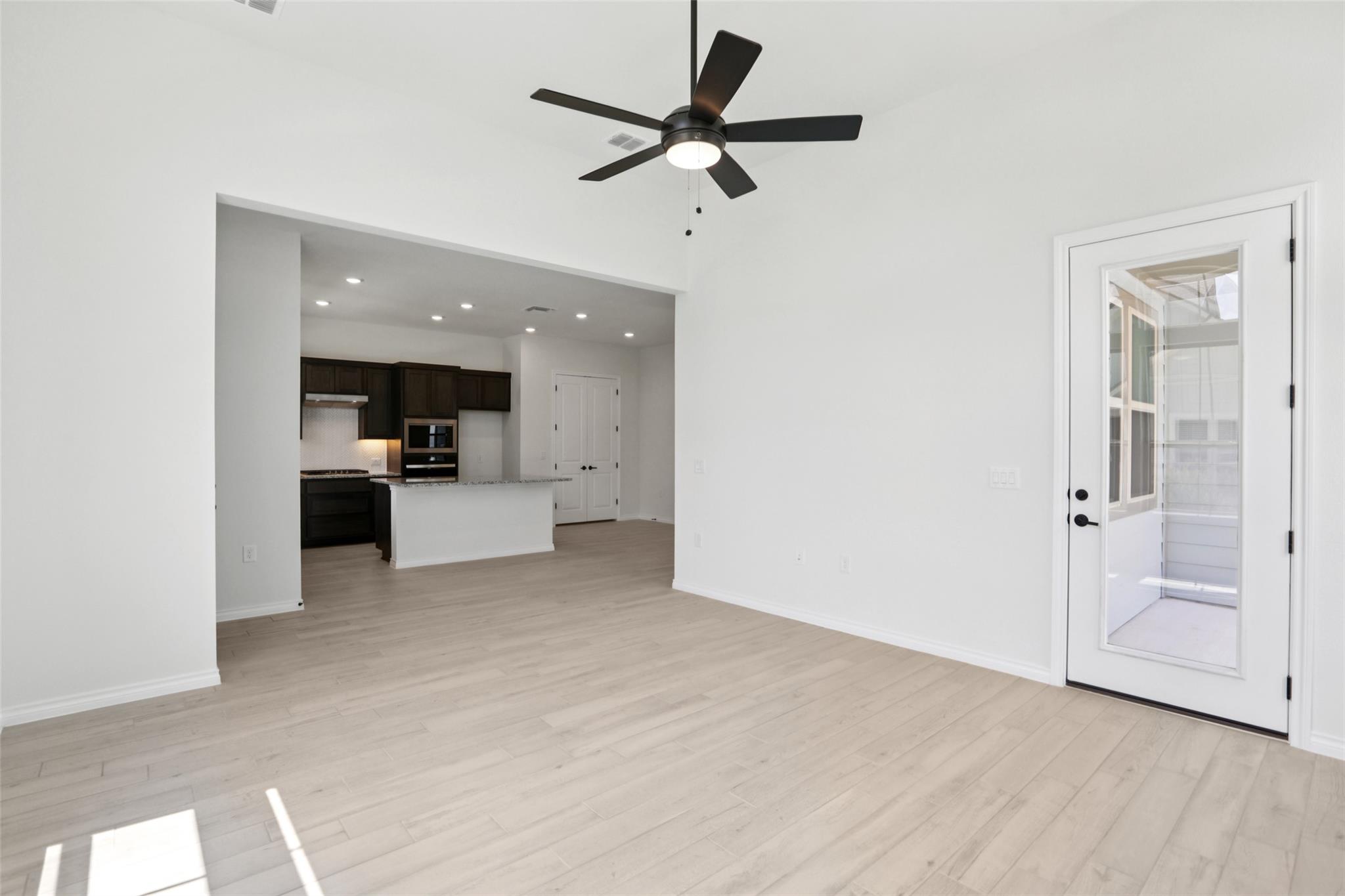 107 San Luis Pass # 101, San Marcos, TX 78666