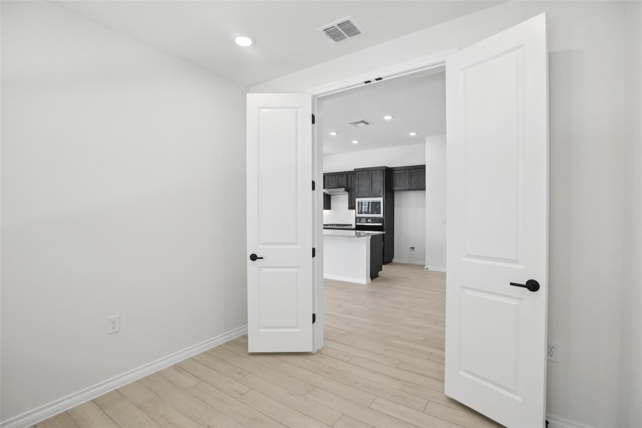 107 San Luis Pass # 101, San Marcos, TX 78666