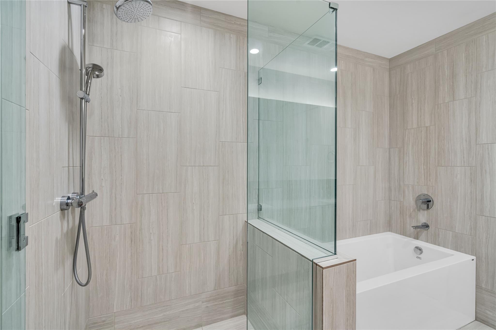 44 East Ave # 3107, Austin, TX 78701