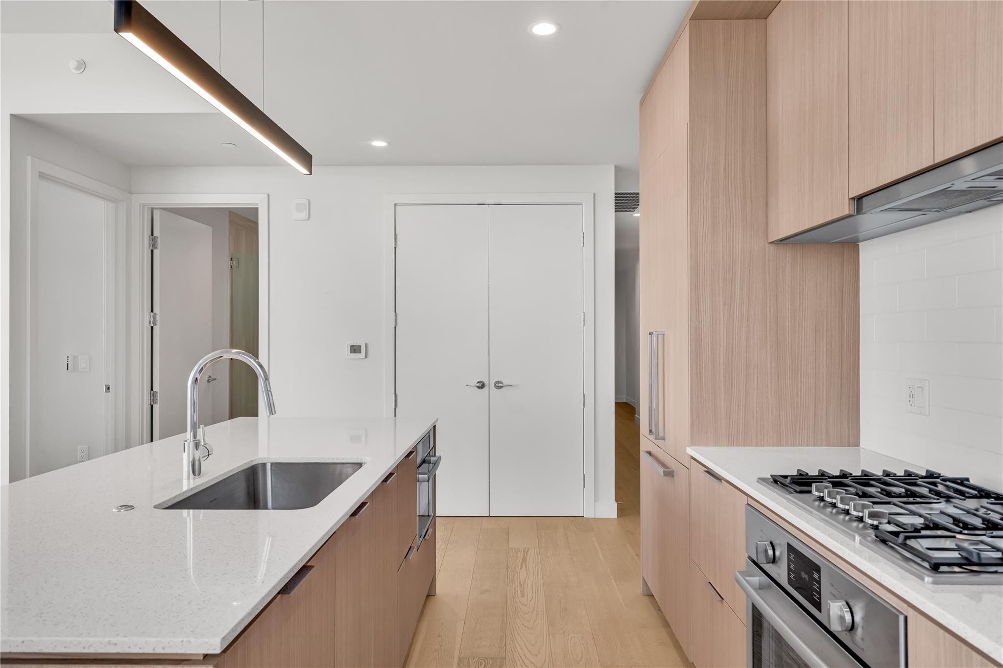 44 East Ave # 3107, Austin, TX 78701