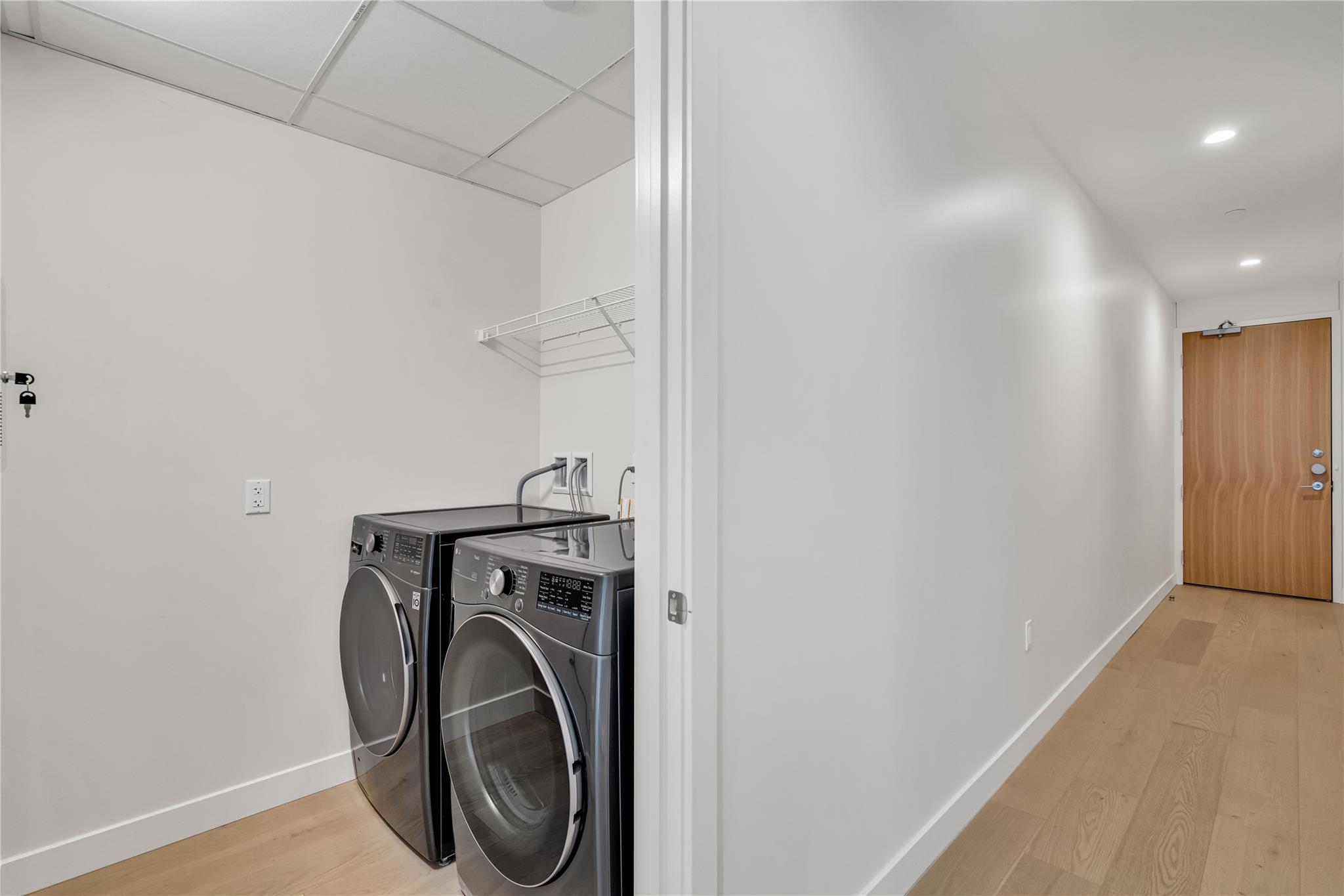 44 East Ave # 3107, Austin, TX 78701