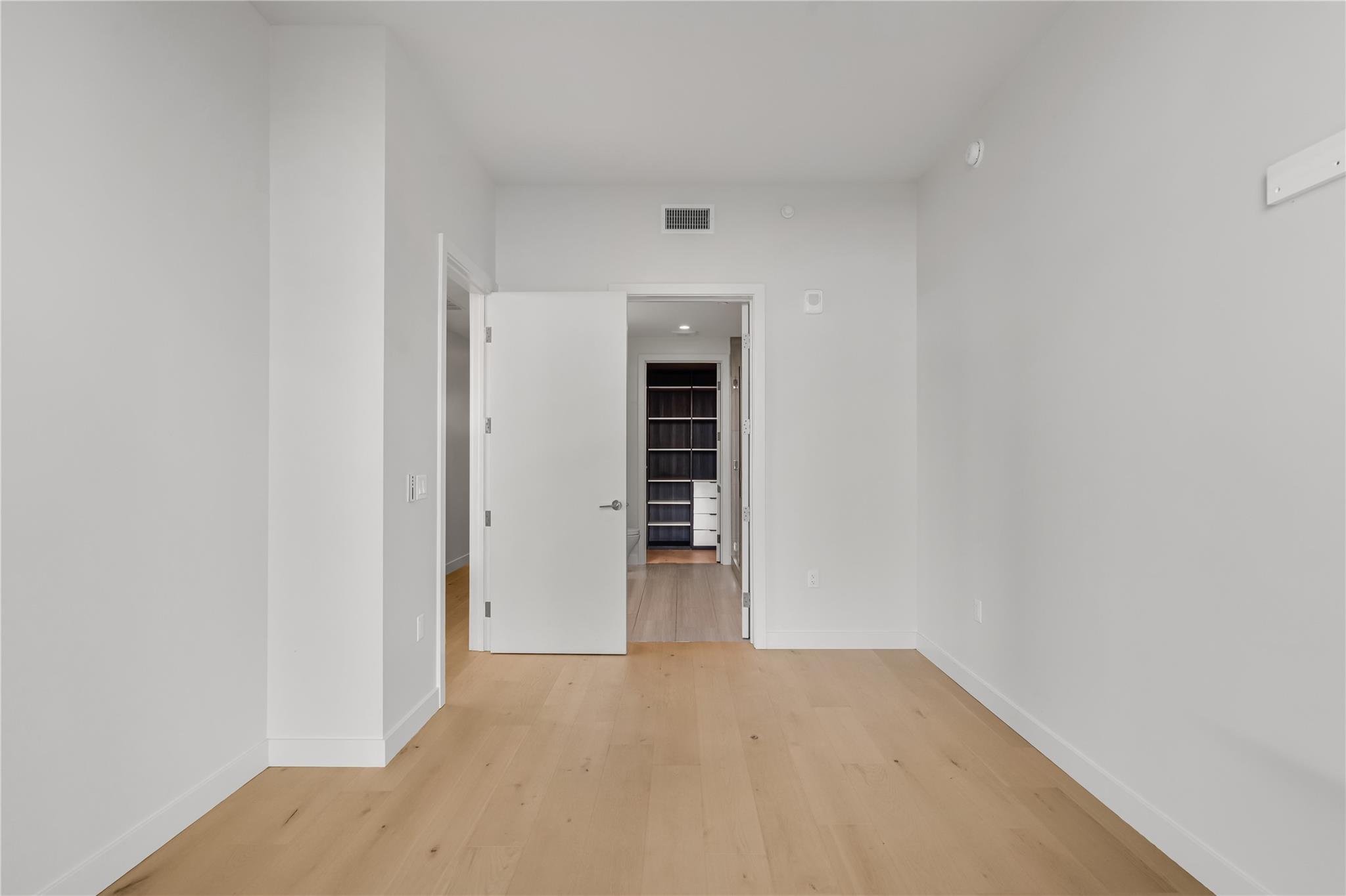 44 East Ave # 3107, Austin, TX 78701